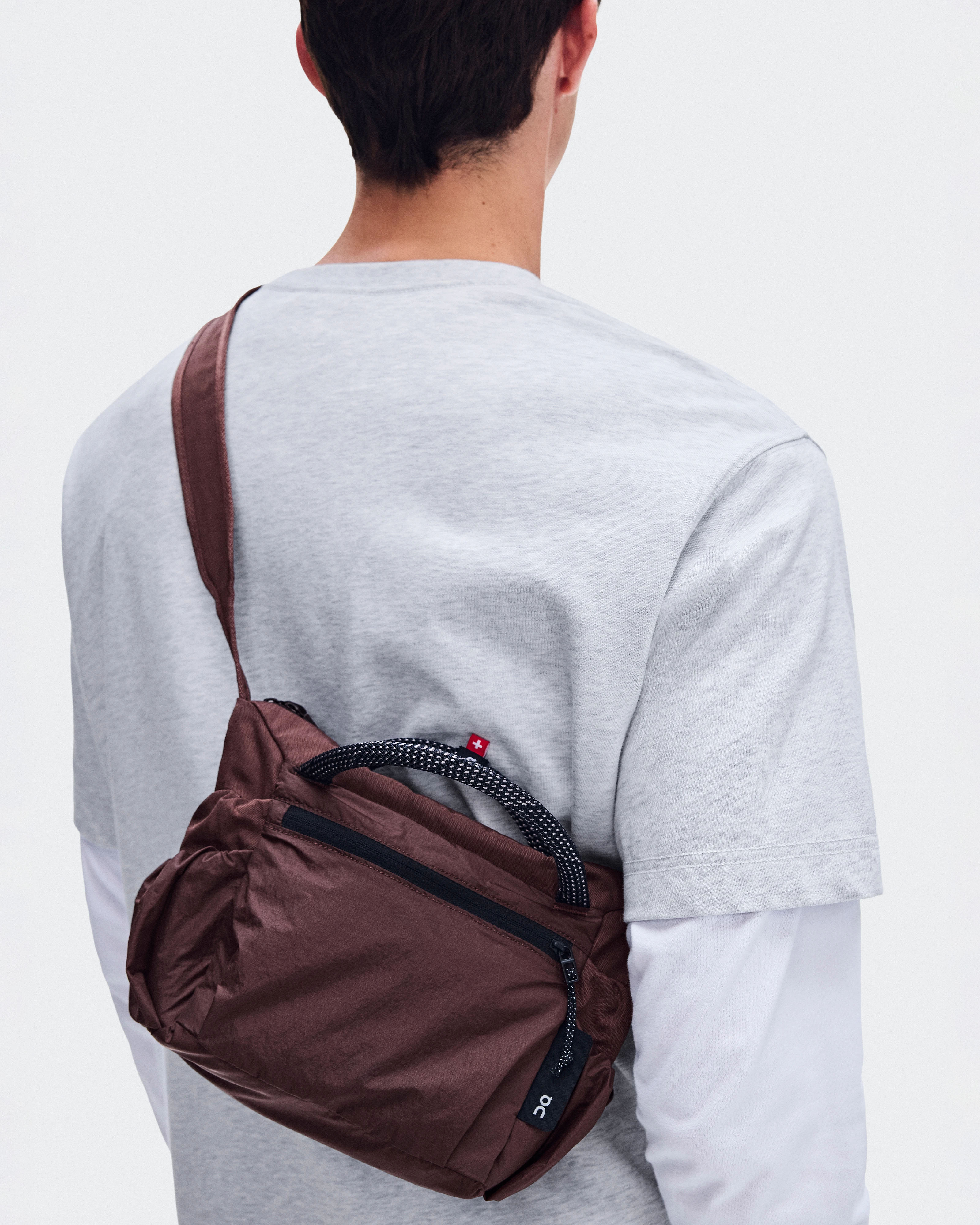 On Track Pack Mini Elite Cacao & Black Unisex Bags