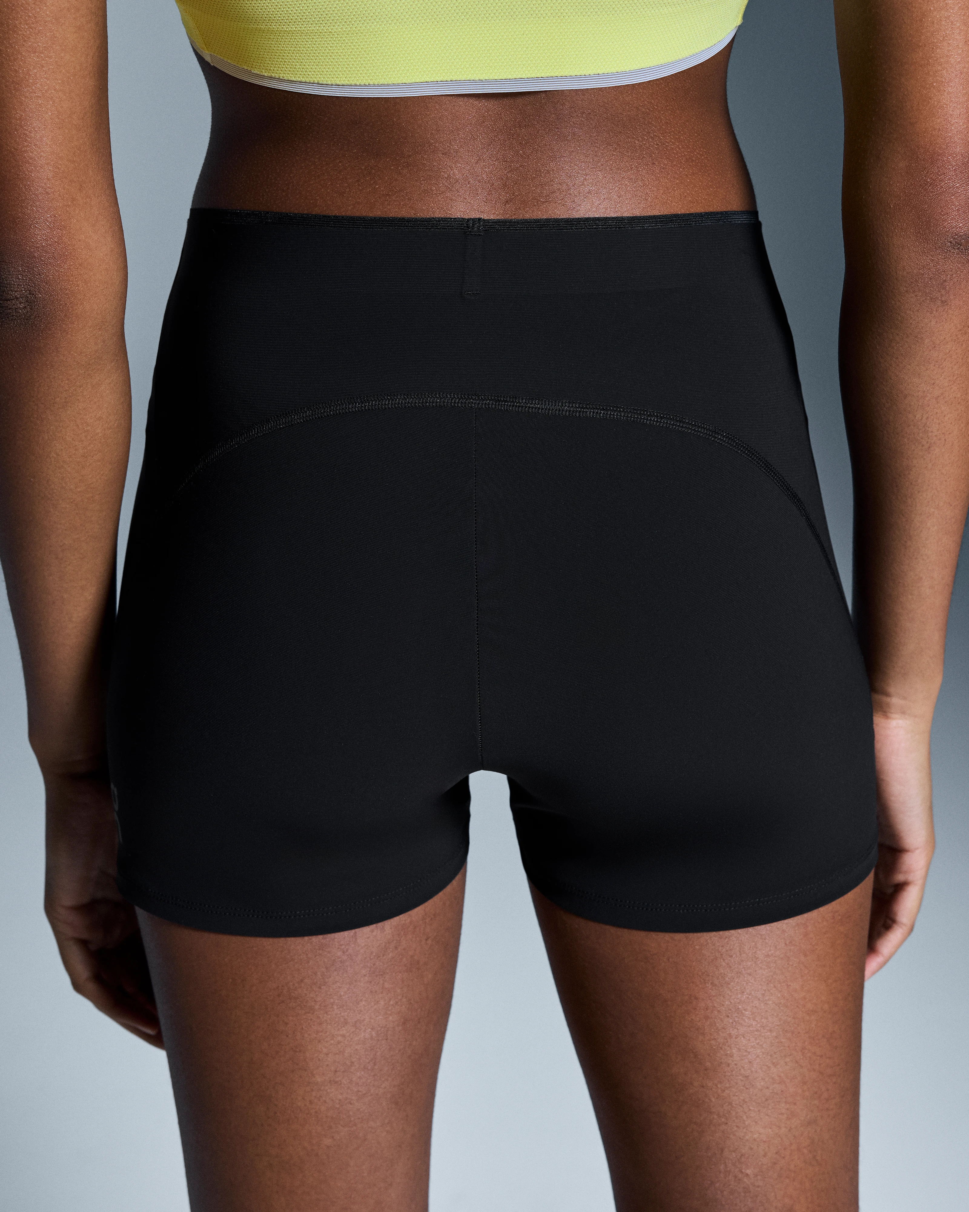 On Race Tights Short Black Women Tights