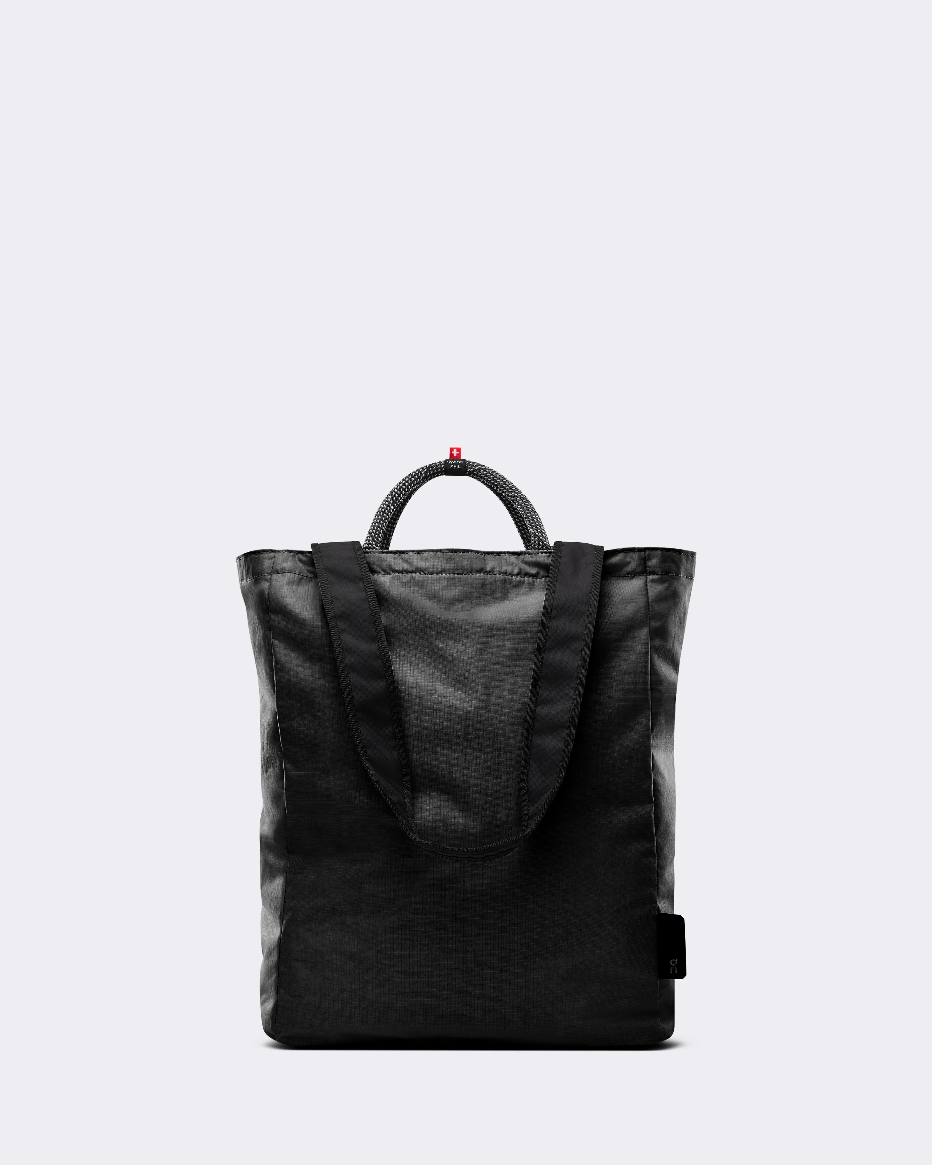 On Tote Pack 25L Black Unisex Bags