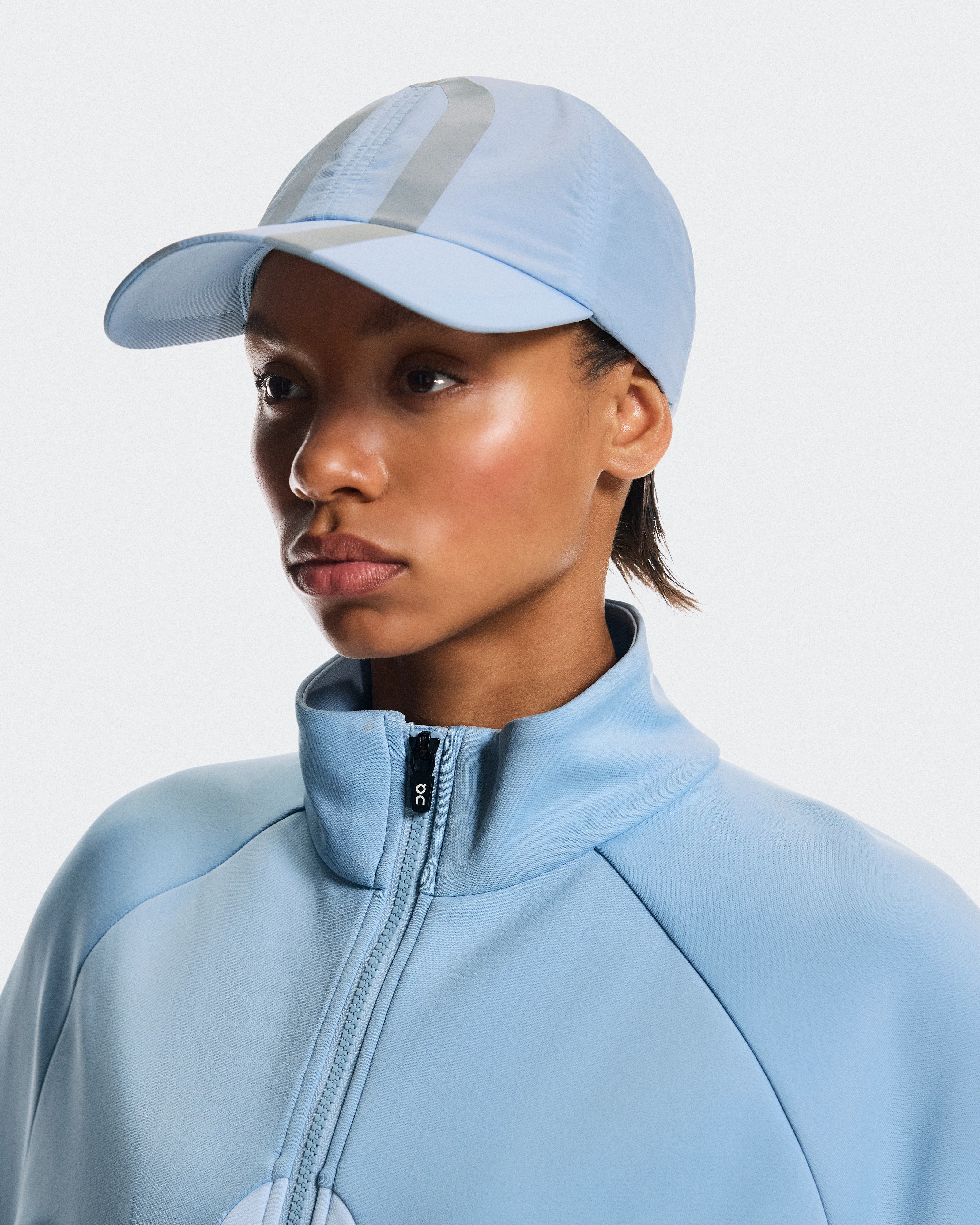 On On Cap IKON Chambray & White Unisex Headwear