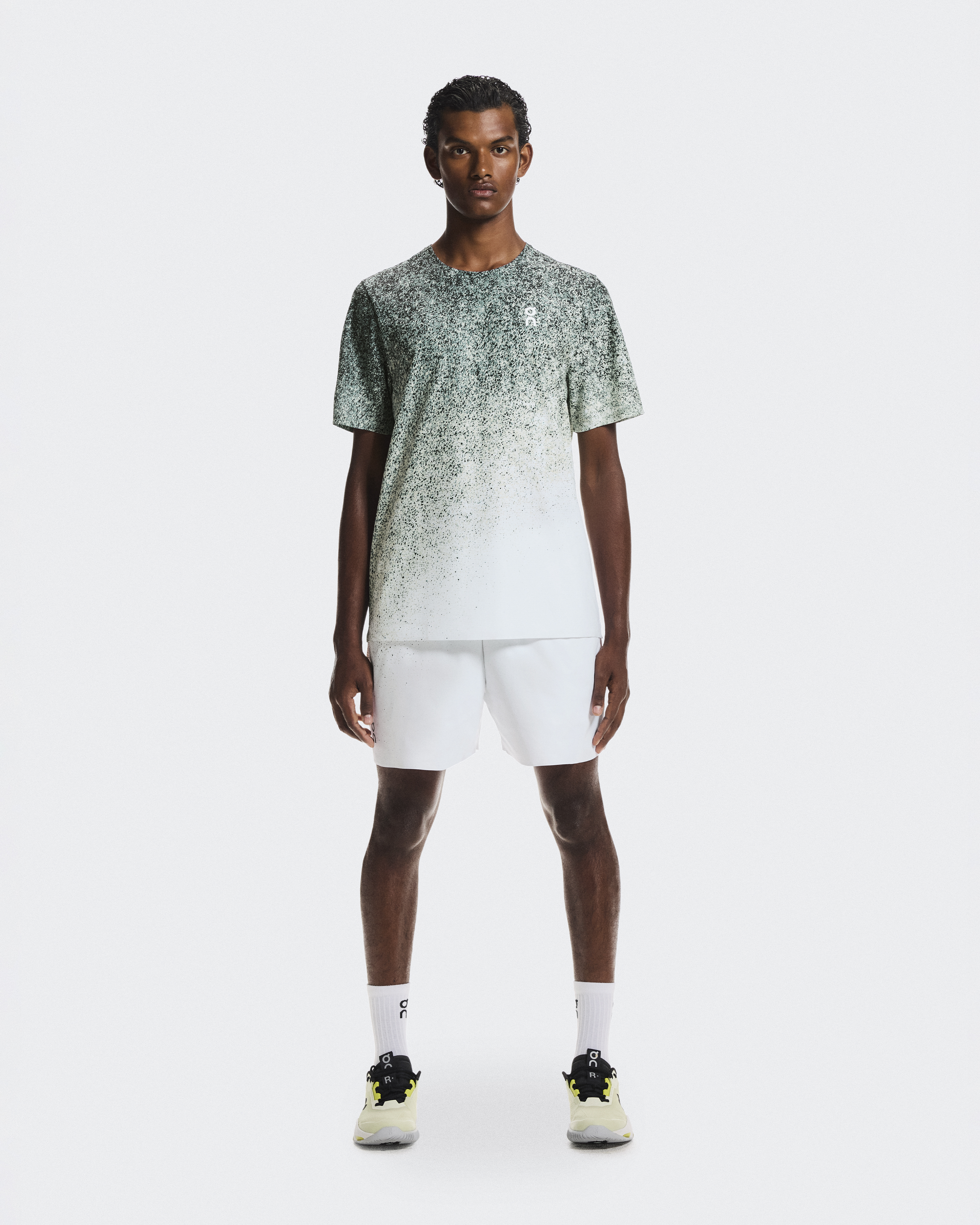 Court-T Fade Short-Sleeve Shirt in Mineral/White