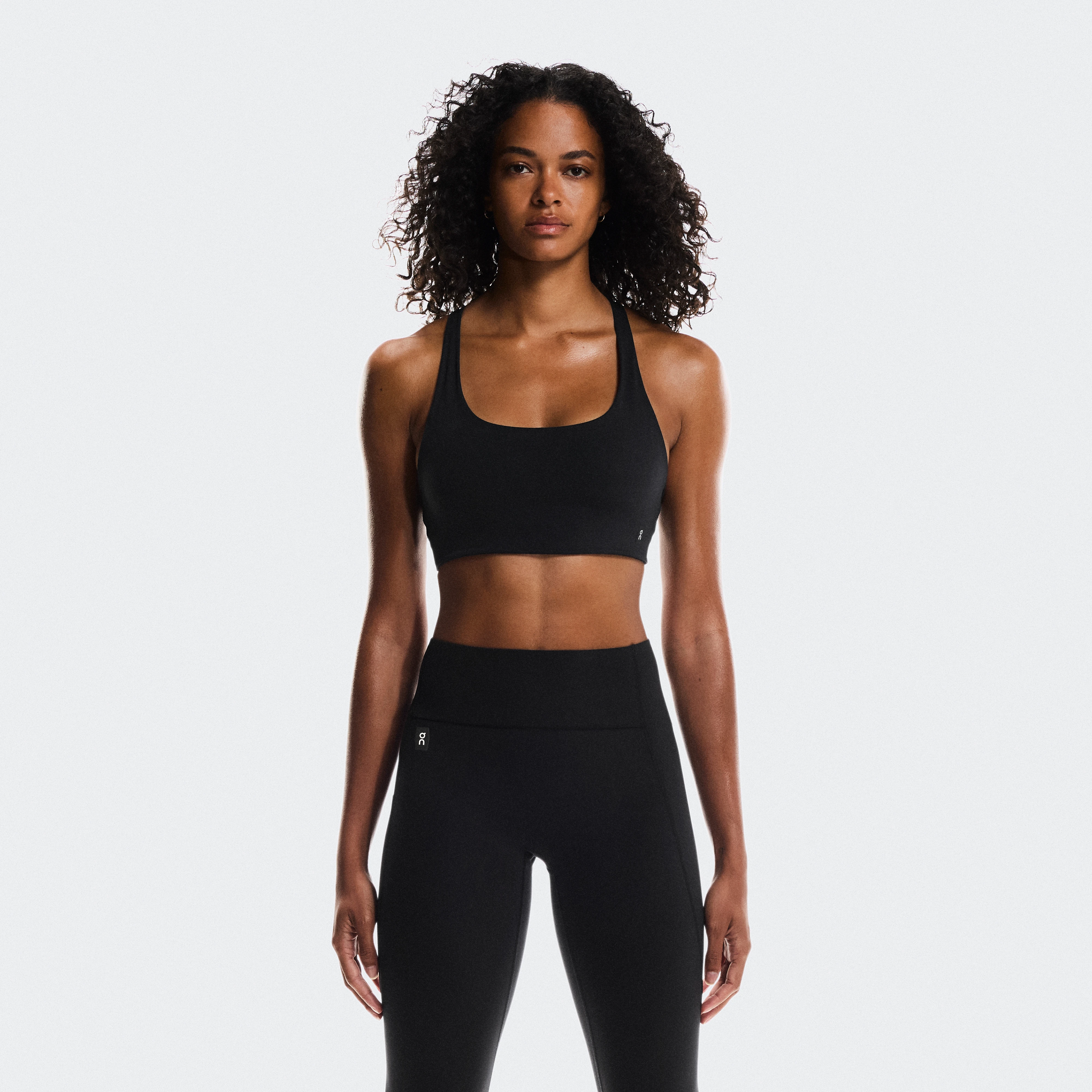 On Studio Bra Black Women – Low-impact training, light support Bras