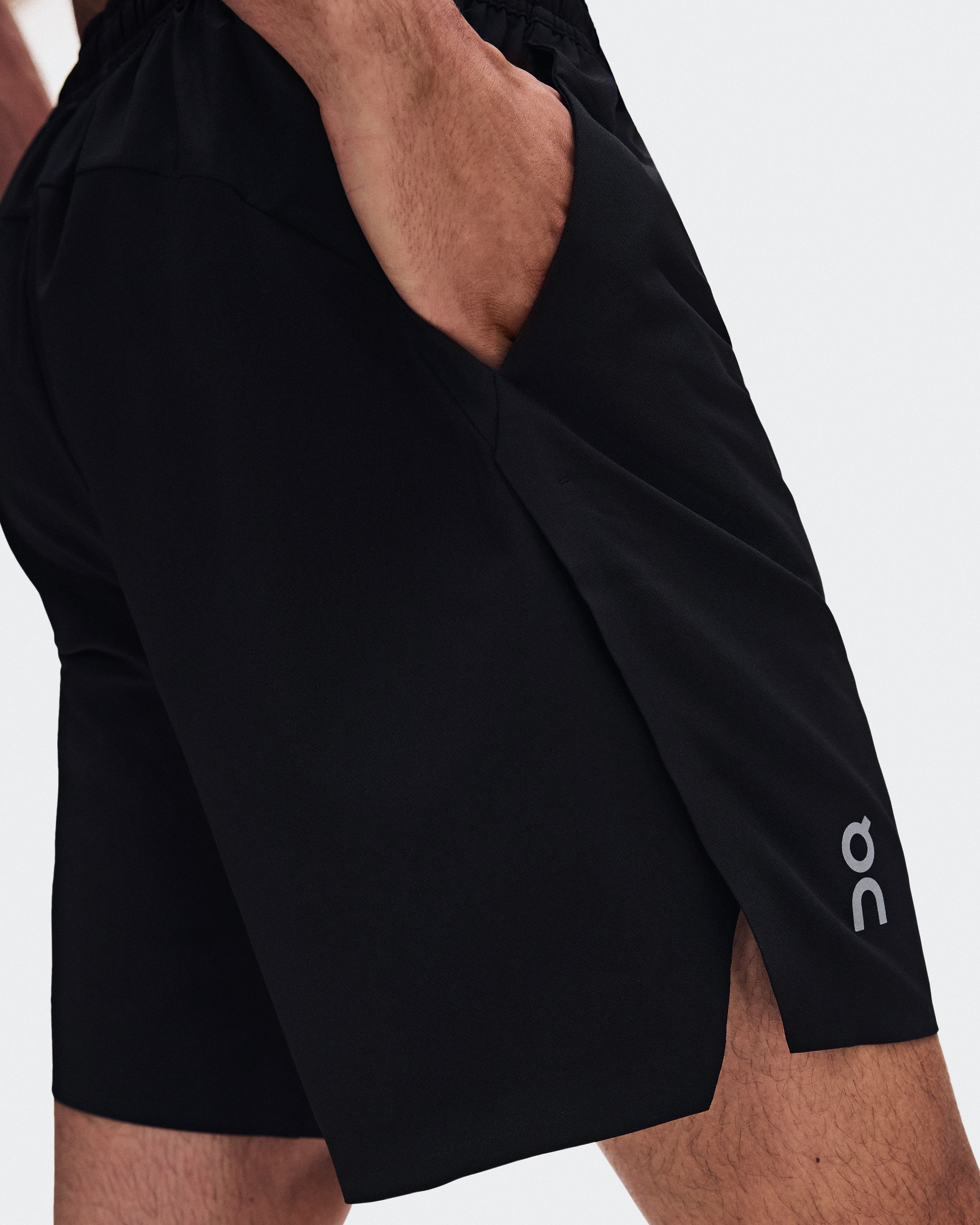 On Train Shorts 7" Black Men Shorts