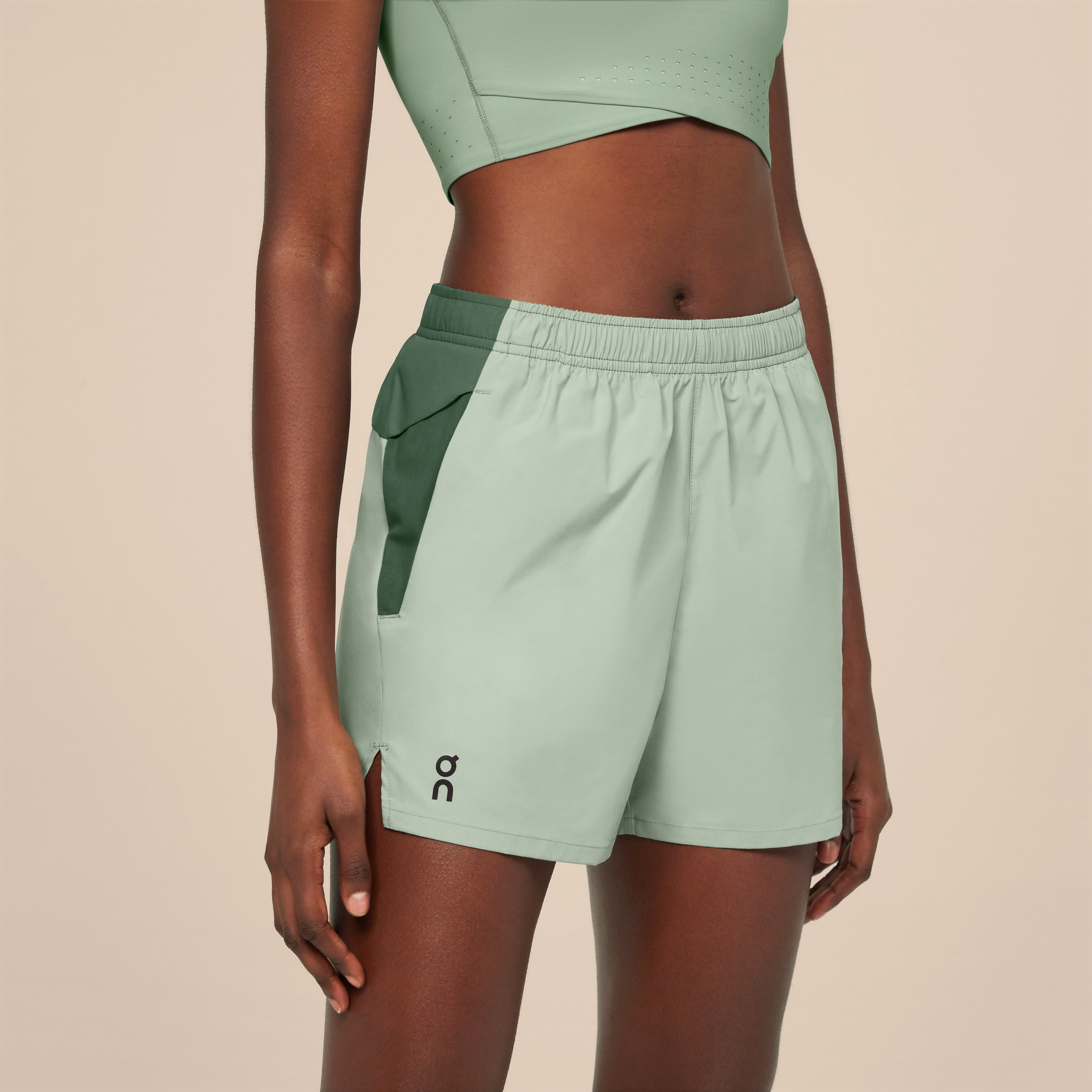 On Essential Shorts Moss & Ivy Women – Running, everyday training, versatile Shorts