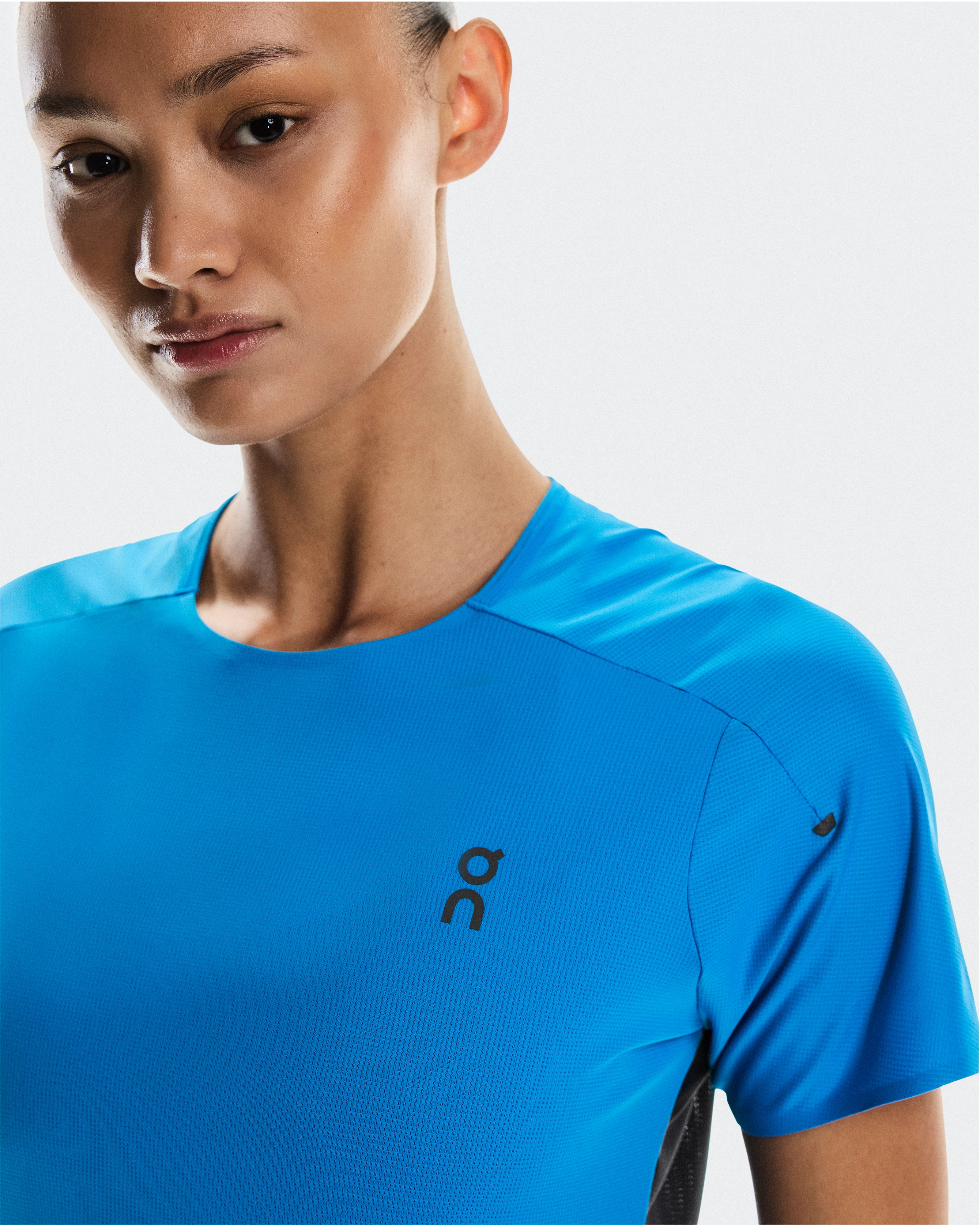 On Performance-T Malibu & Navy Women Tops and t-shirts