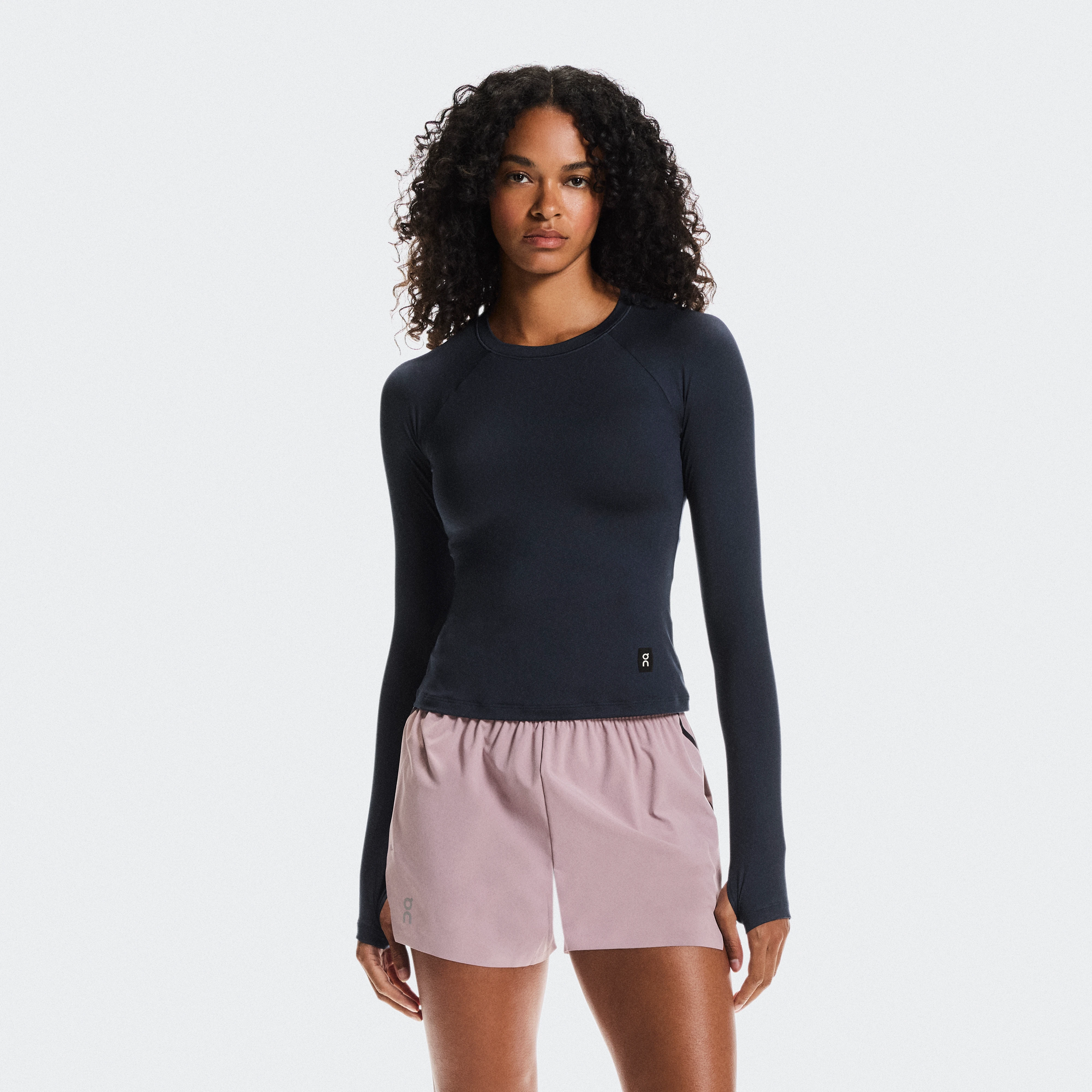 On Studio Long-T Navy Women – Low-impact training Tops and t-shirts