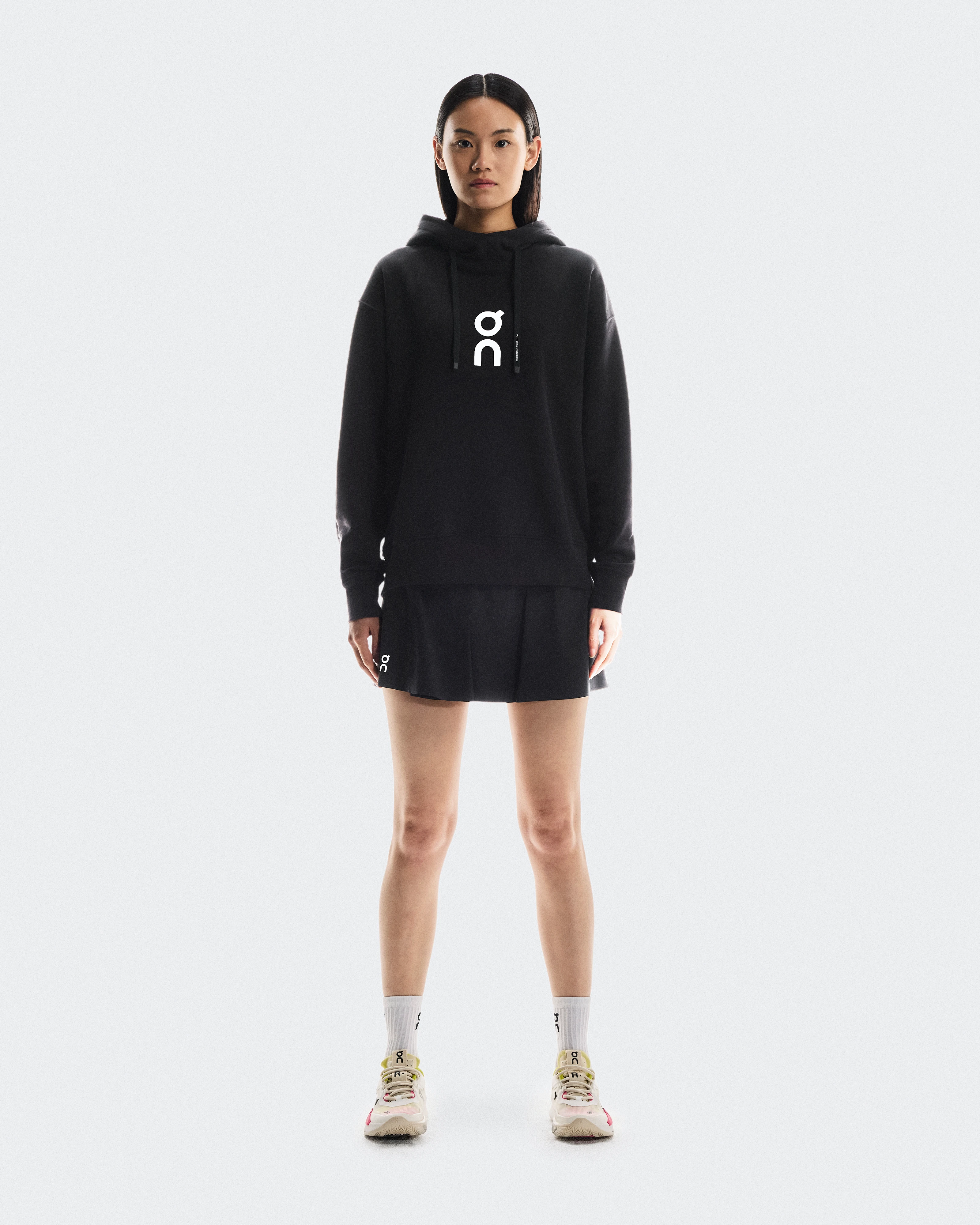 On Club Hoodie Tennis Black Women Hoodies and sweatshirts