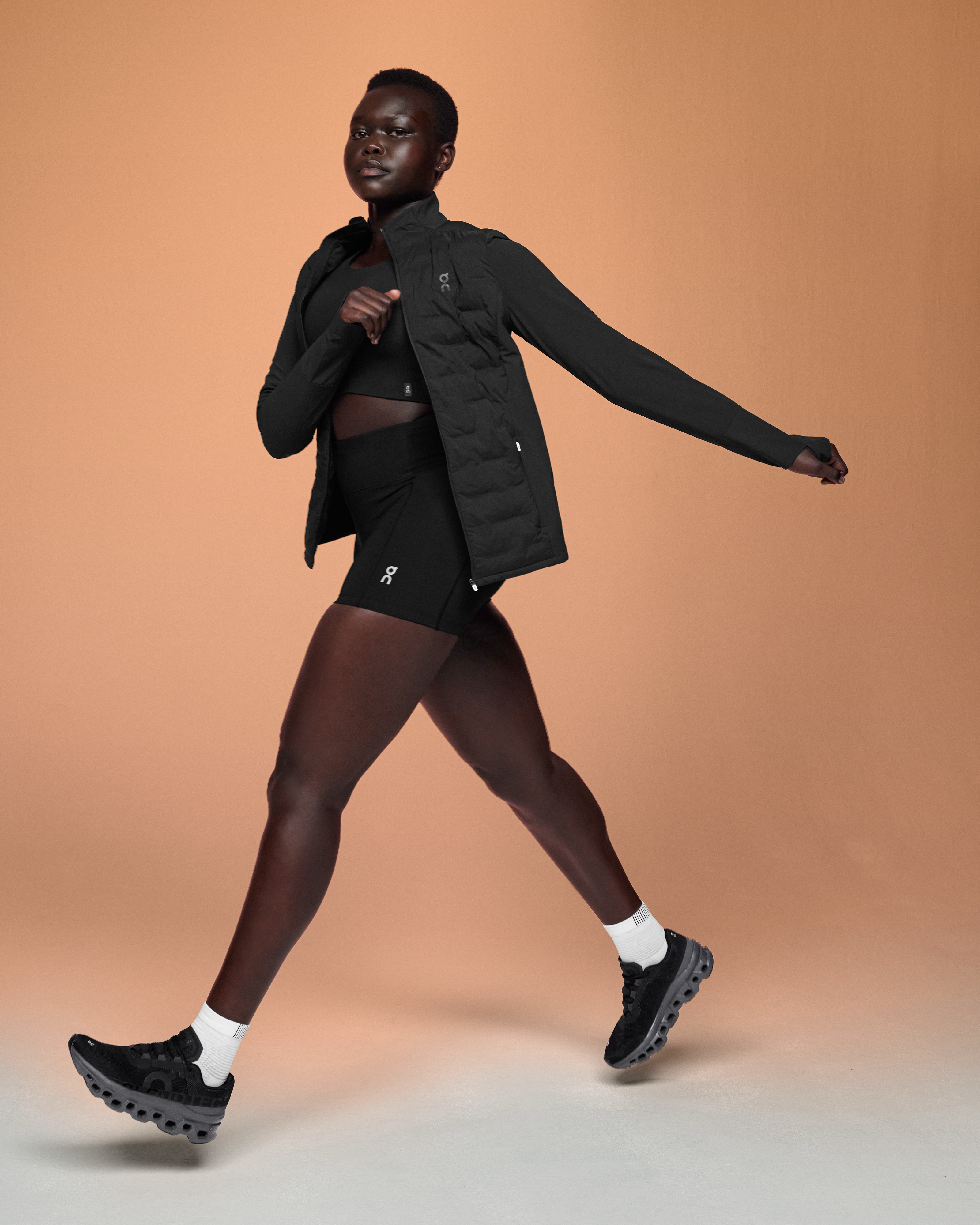 On Climate Jacket Black Women Jackets