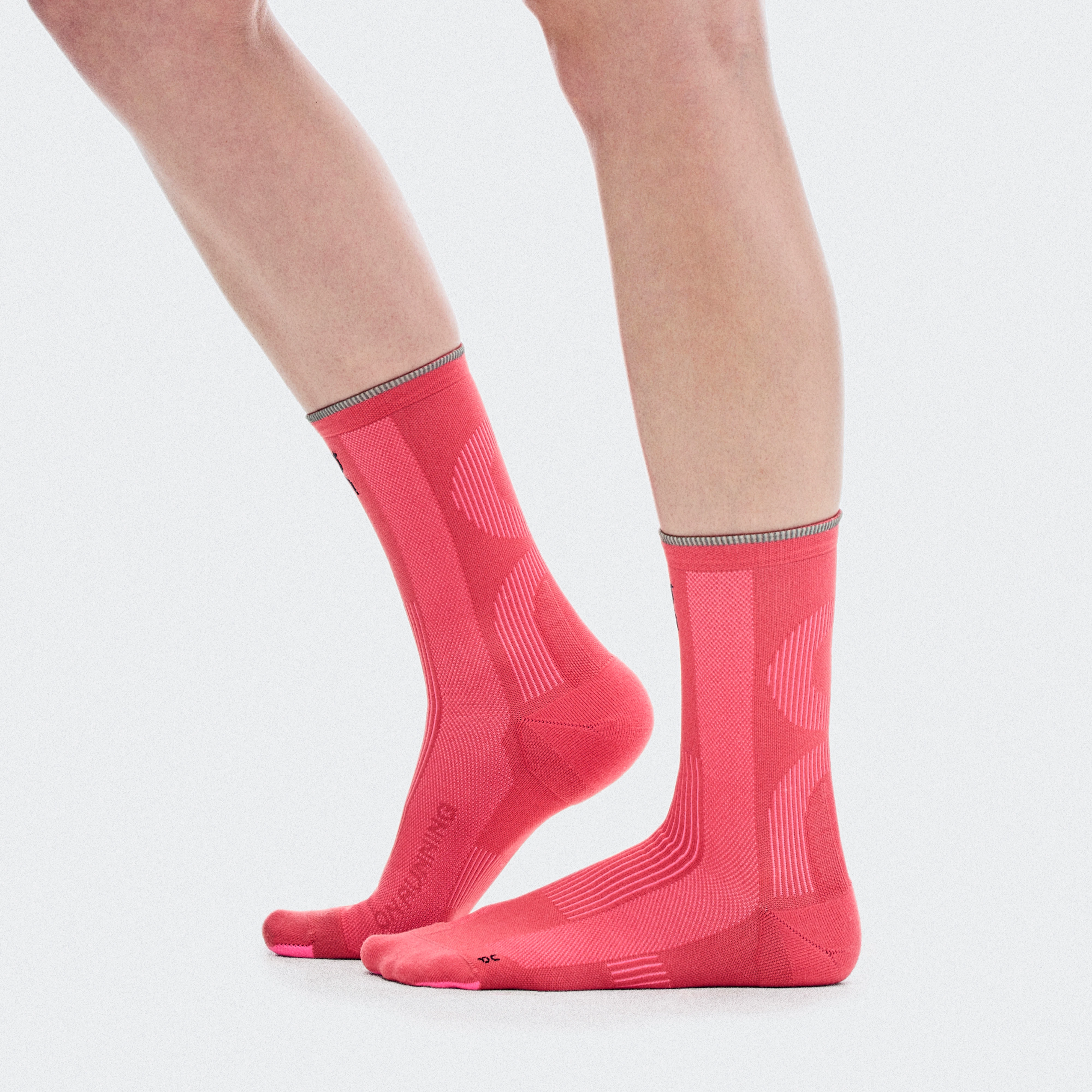 On Elite Run Sock High Camellia & Azalea Unisex – Racing, moisture-wicking, breathable Socks