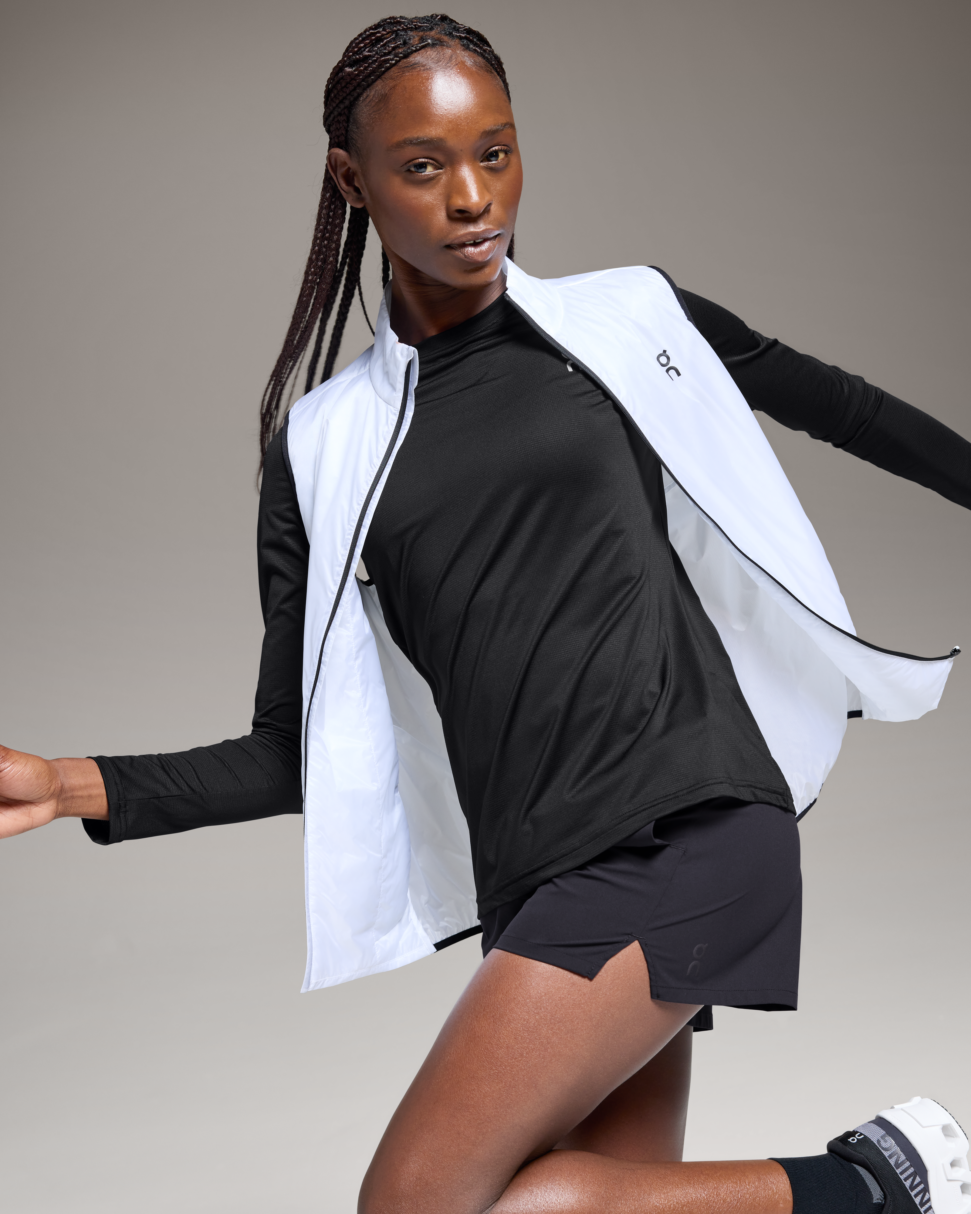 On Core Long-T Black Women Tops and t-shirts