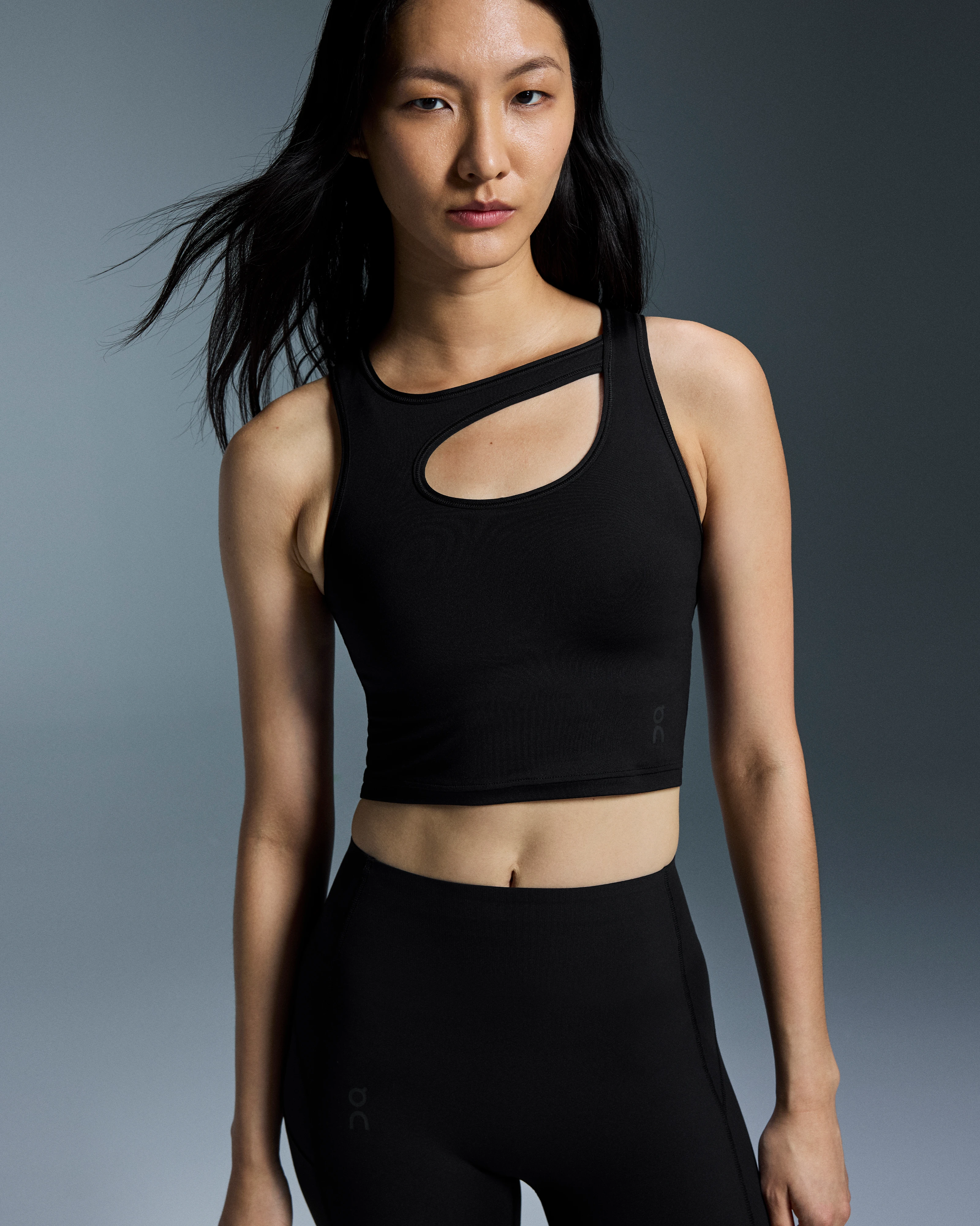 On Studio Cut-Out Crop Black Women Tops and t-shirts
