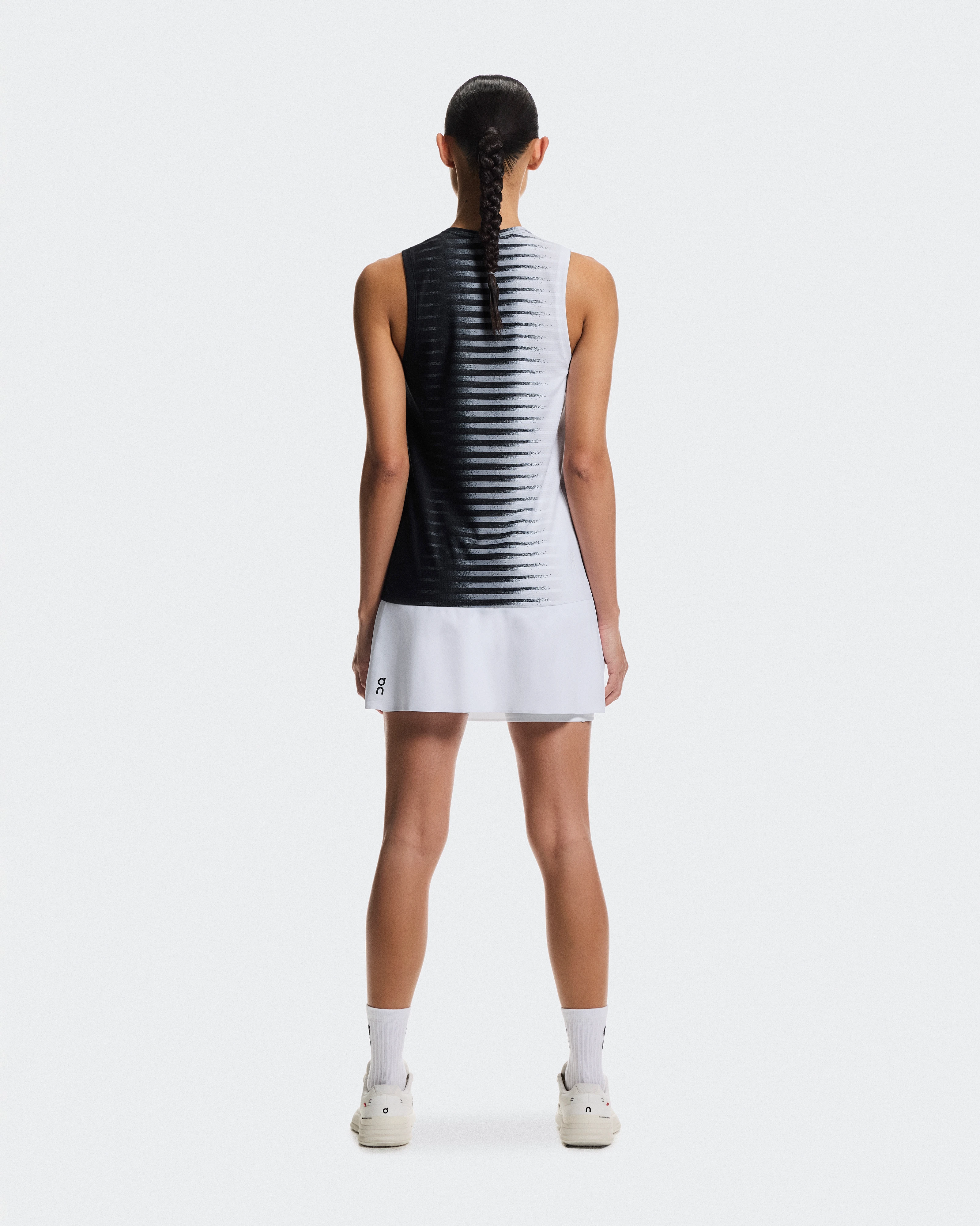 On Court Tank Edge Black & White Women Tops and t-shirts