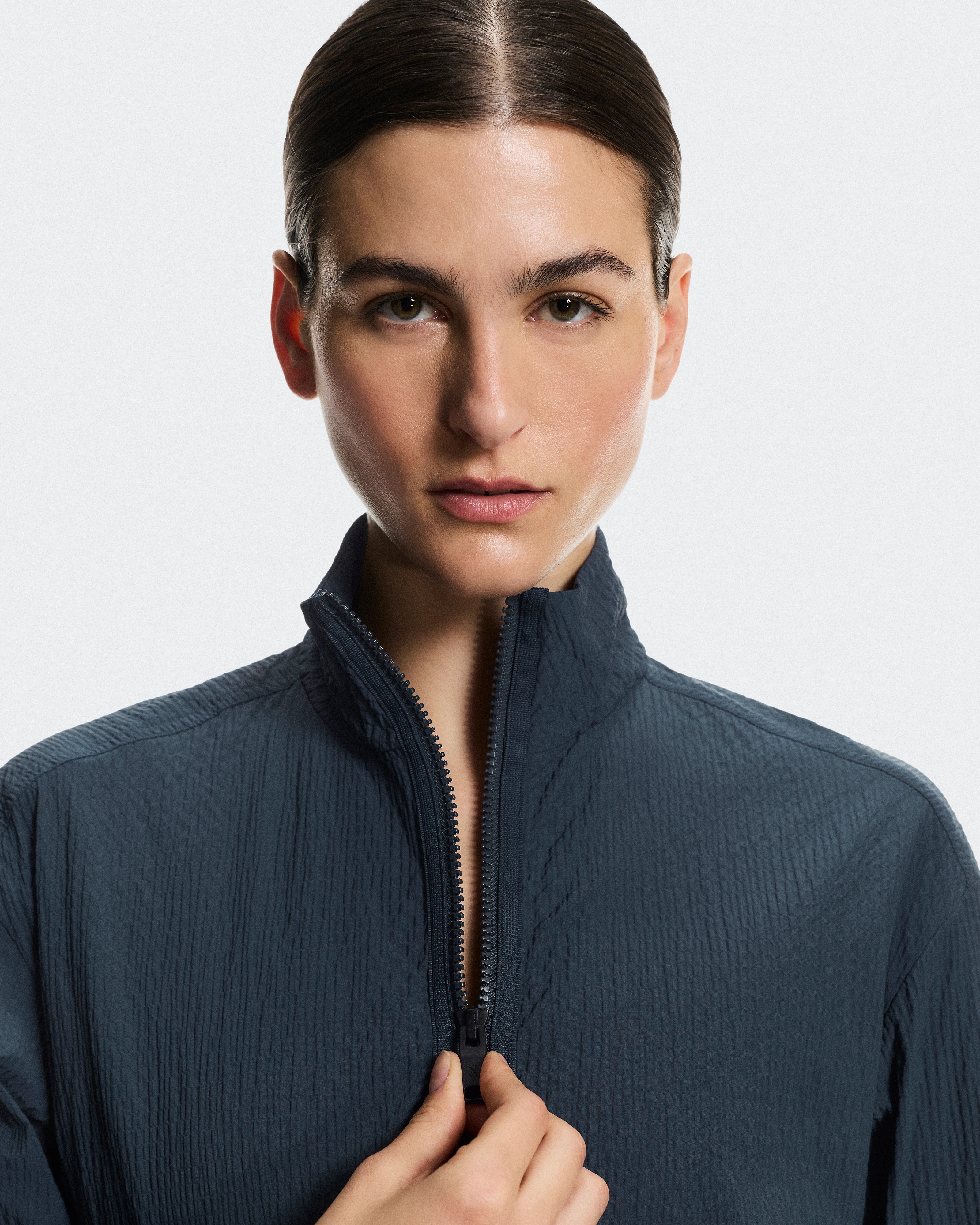 On Courtside 1/2 Zip Eaze Midnight Women Hoodies and sweatshirts