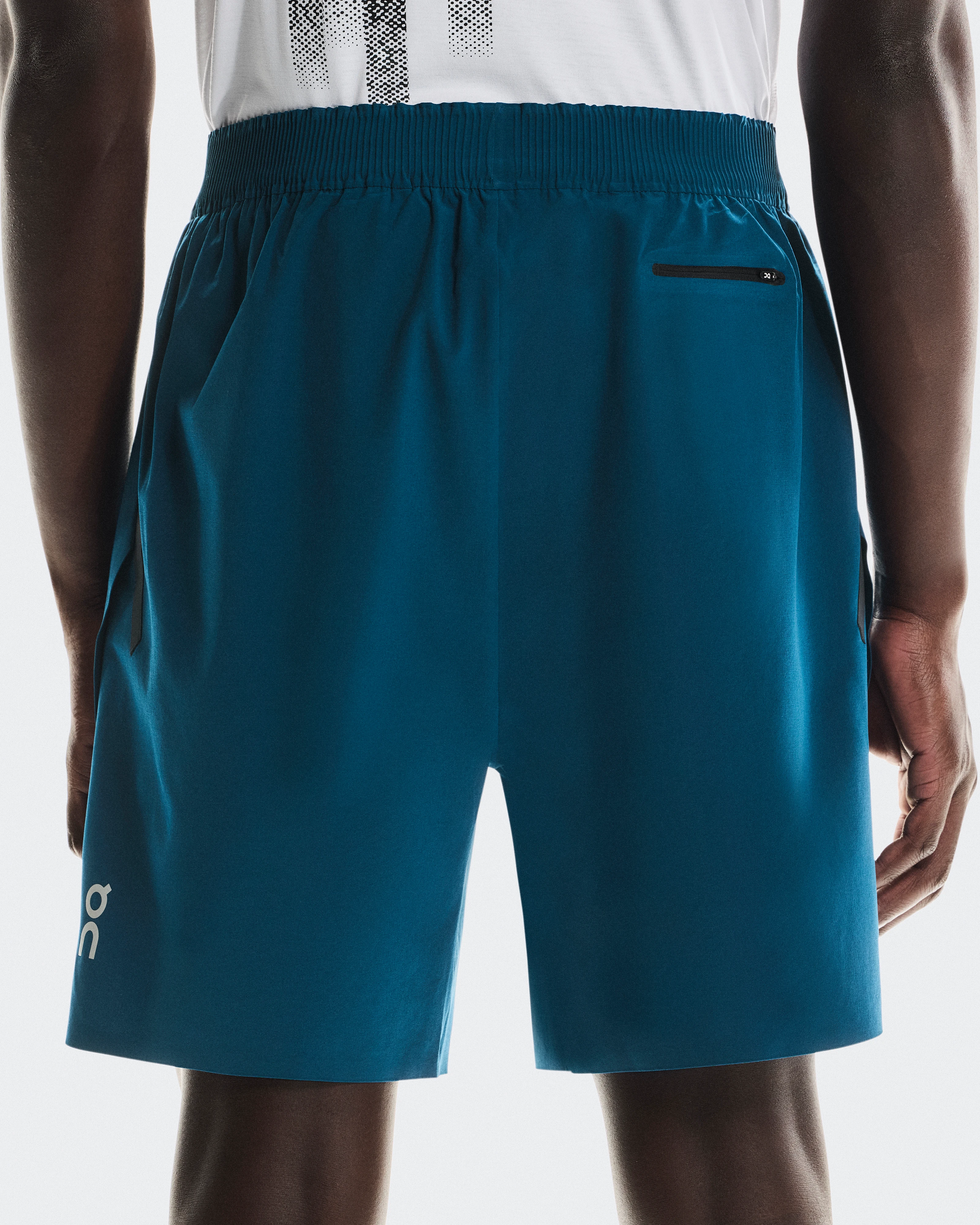 On Train Shorts Tempest Men Shorts