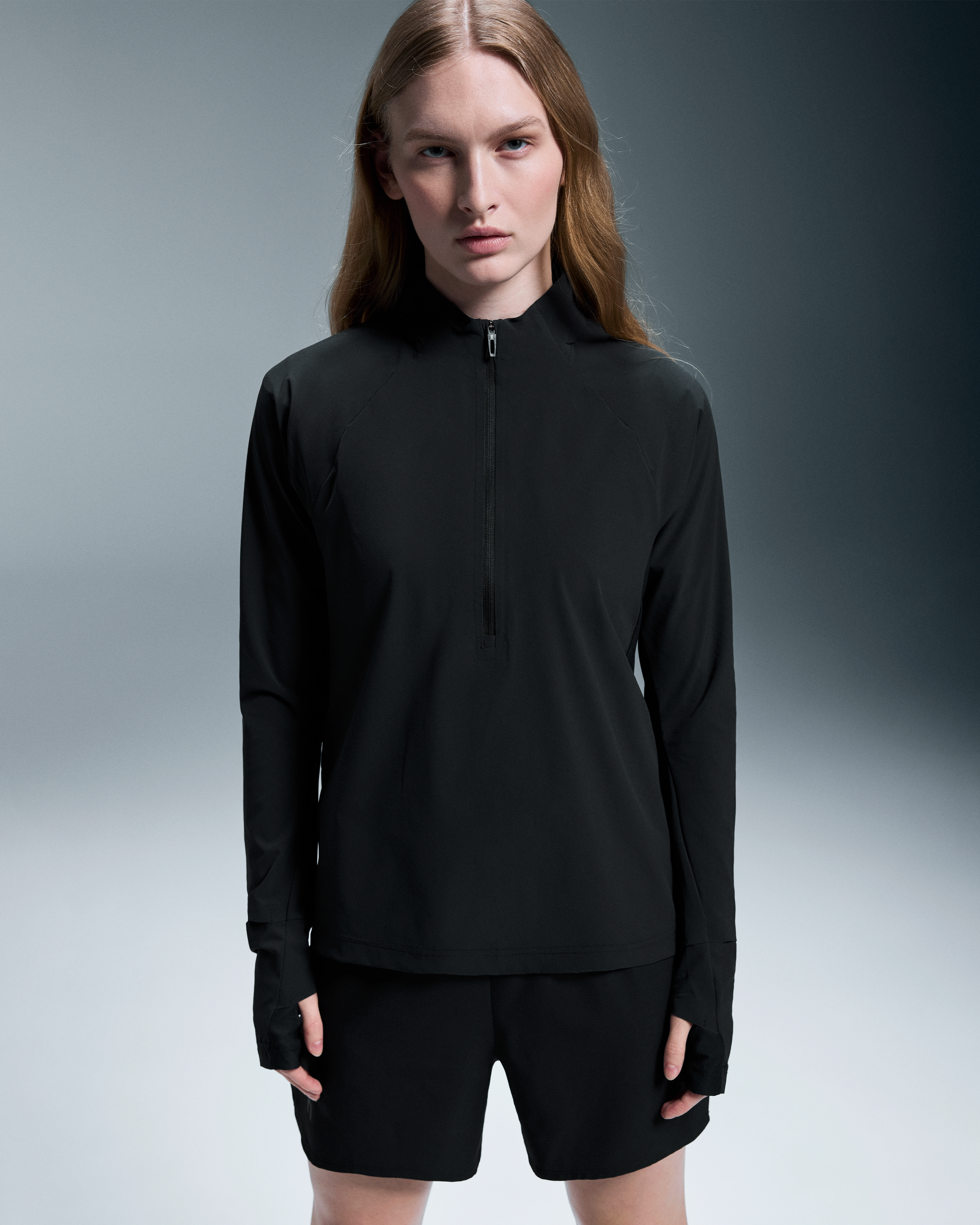 On Trail Breaker Black Women Hoodies and sweatshirts