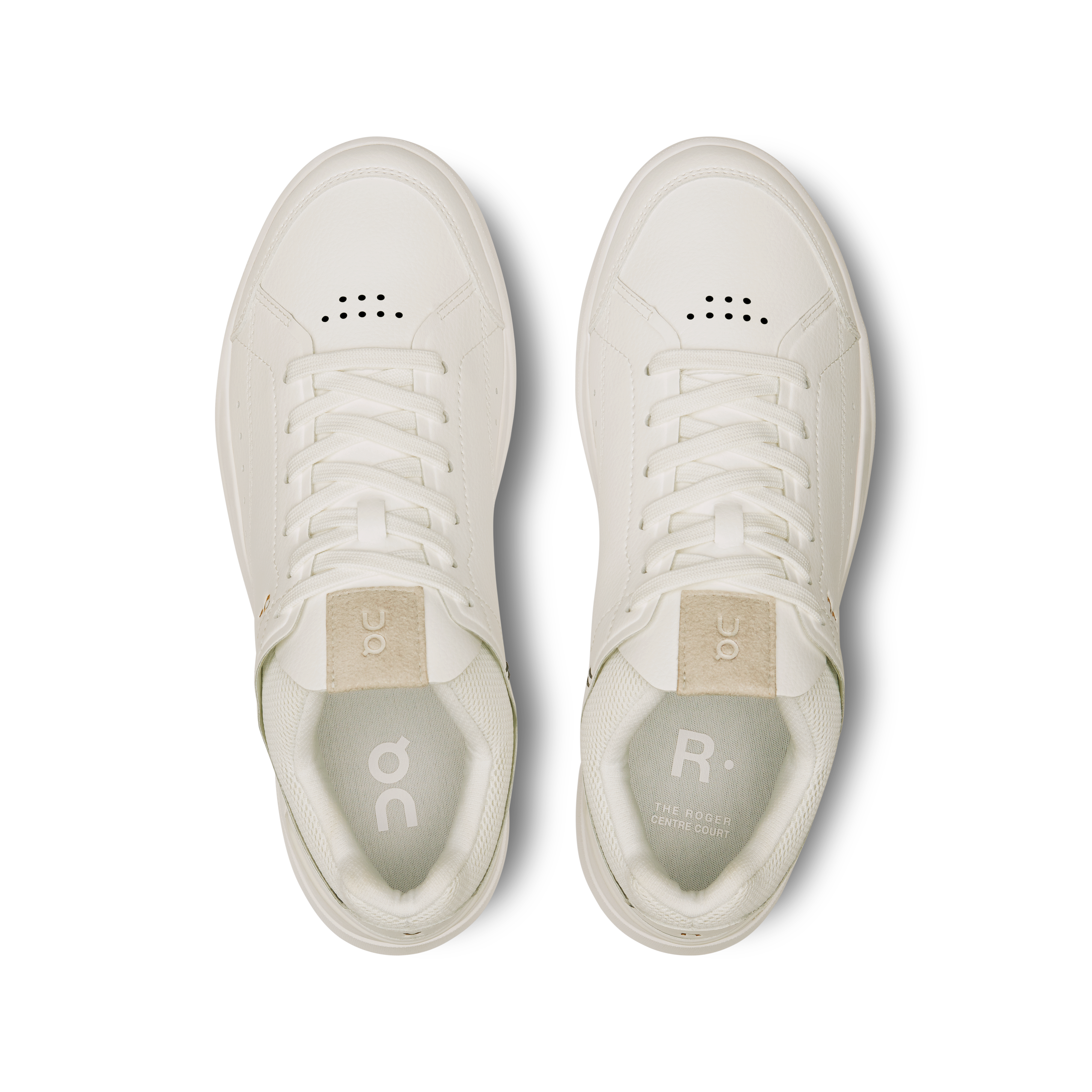 On THE ROGER Centre Court White & Gum Women Active life Shoes