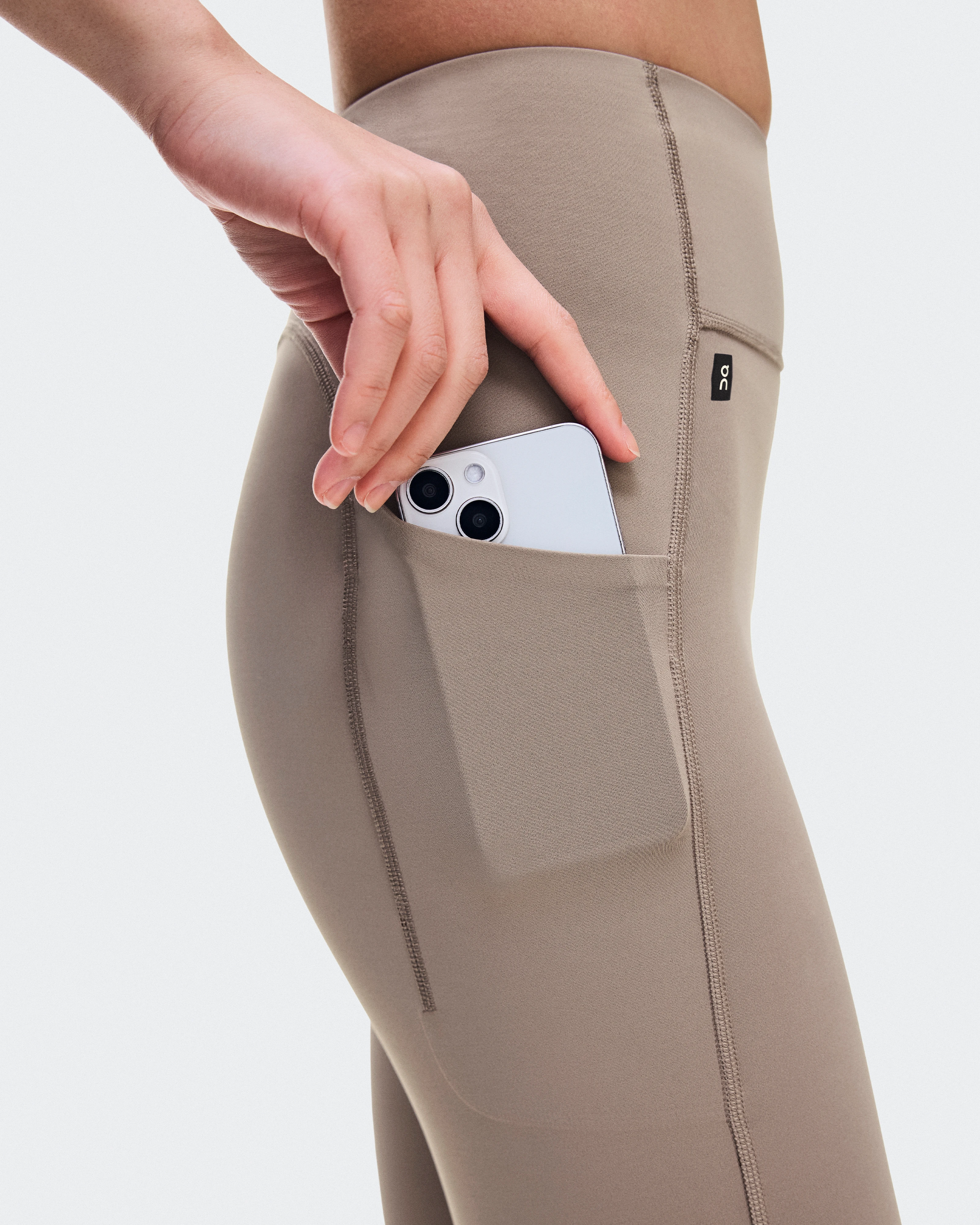 On Train Tights Clay Women Tights