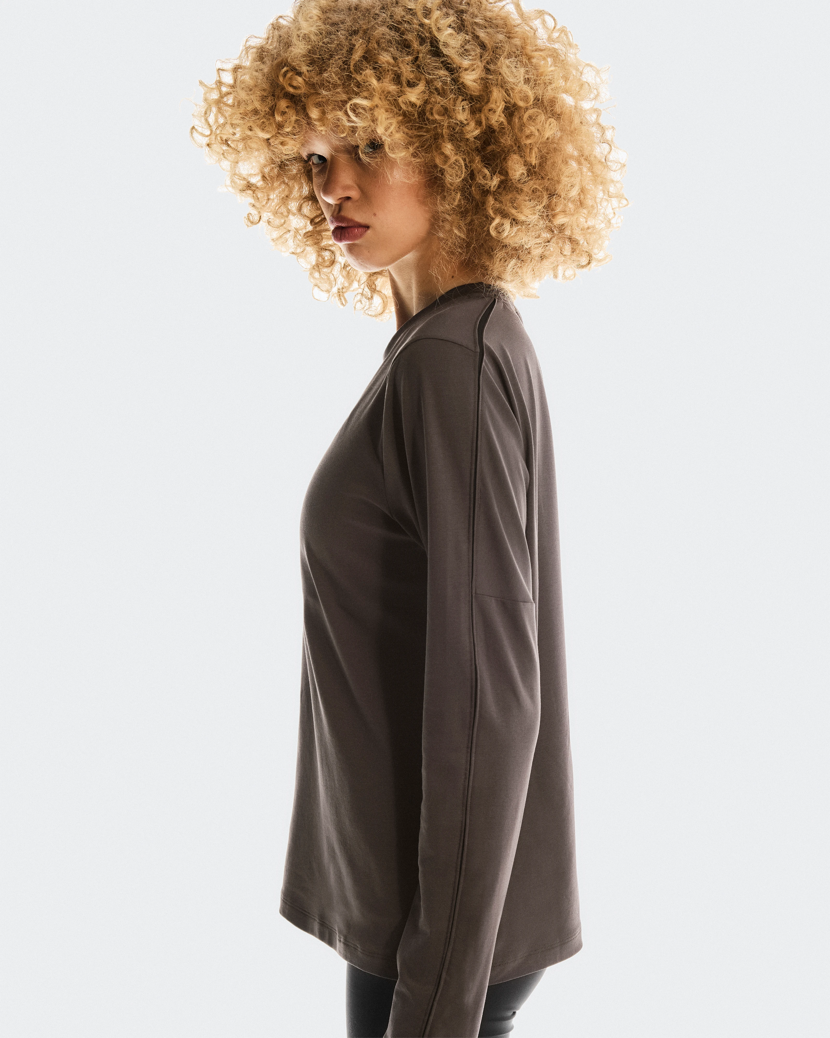On Focus Long-T Pebble Women Tops and t-shirts