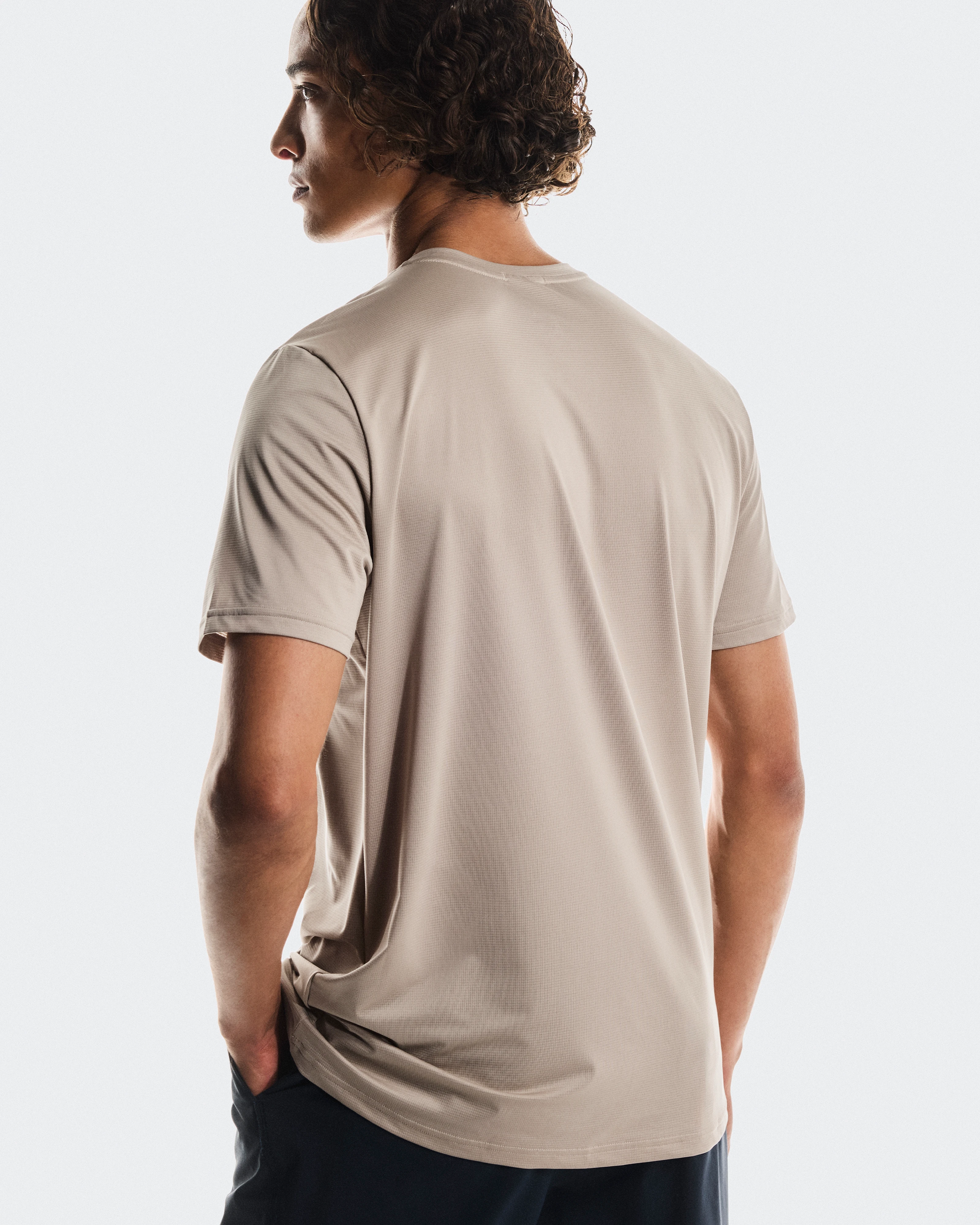 On Core-T Desert Men Tops and t-shirts