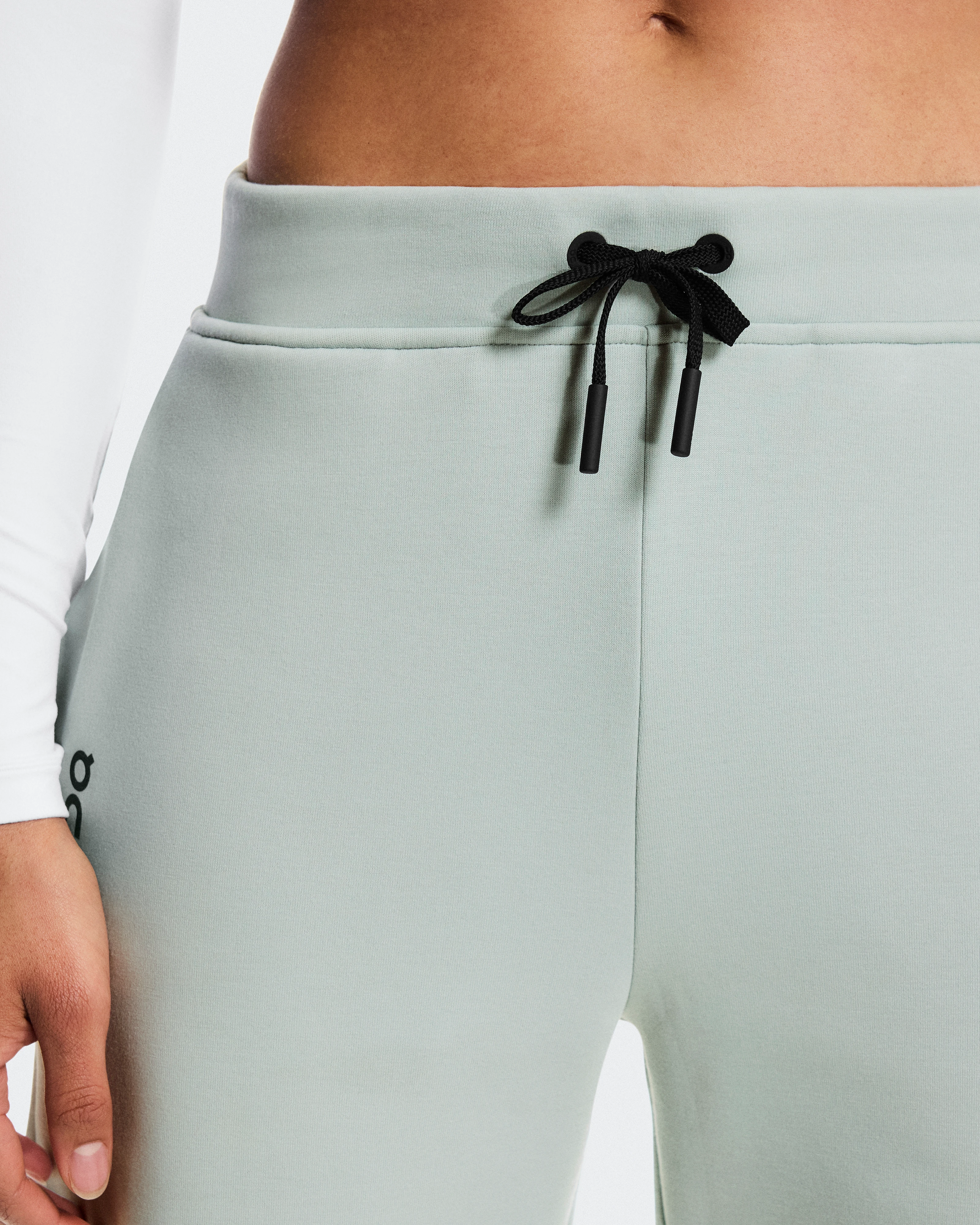 On Focus Tech Sweatpants Mineral Women Pants