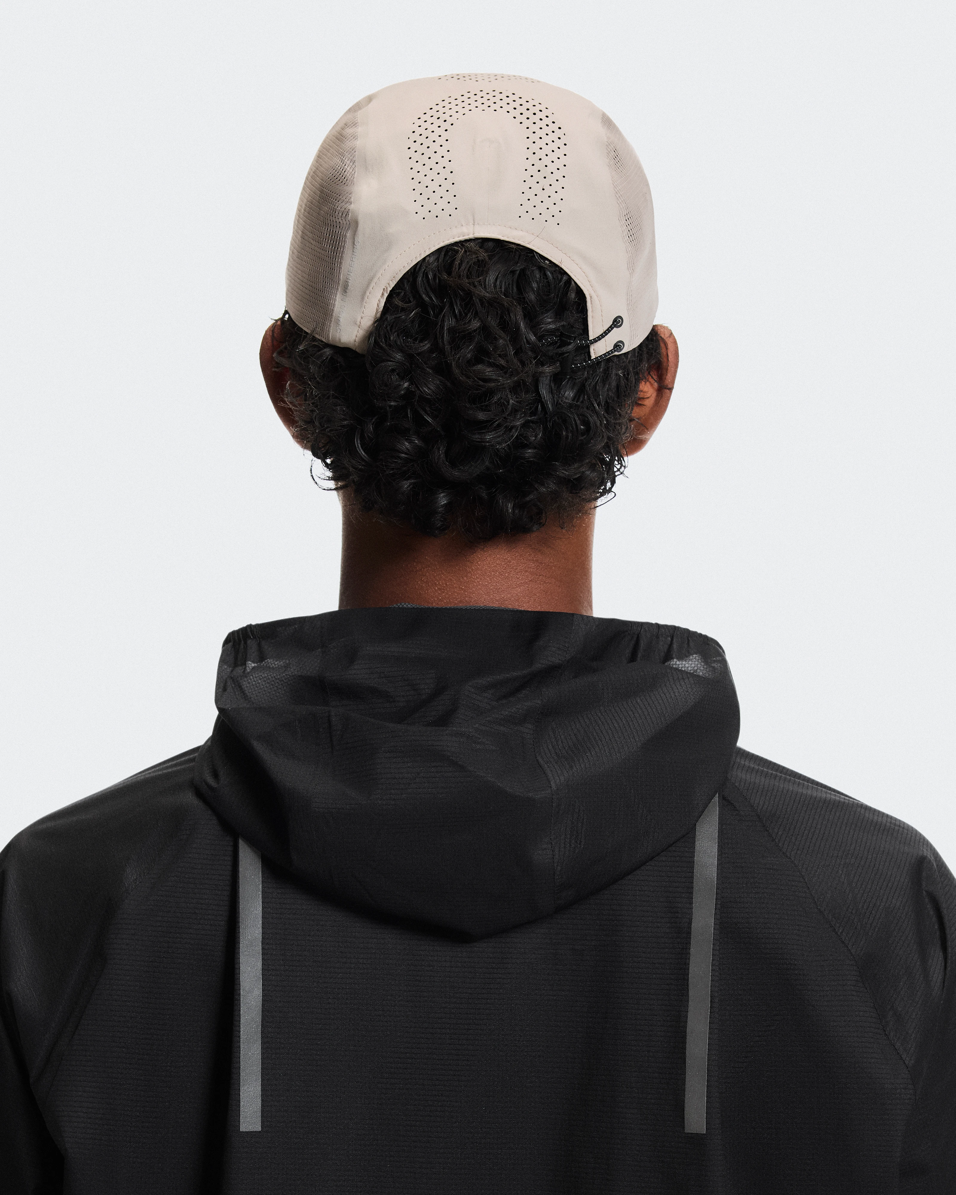 On Ultra Cap Fog Unisex Headwear