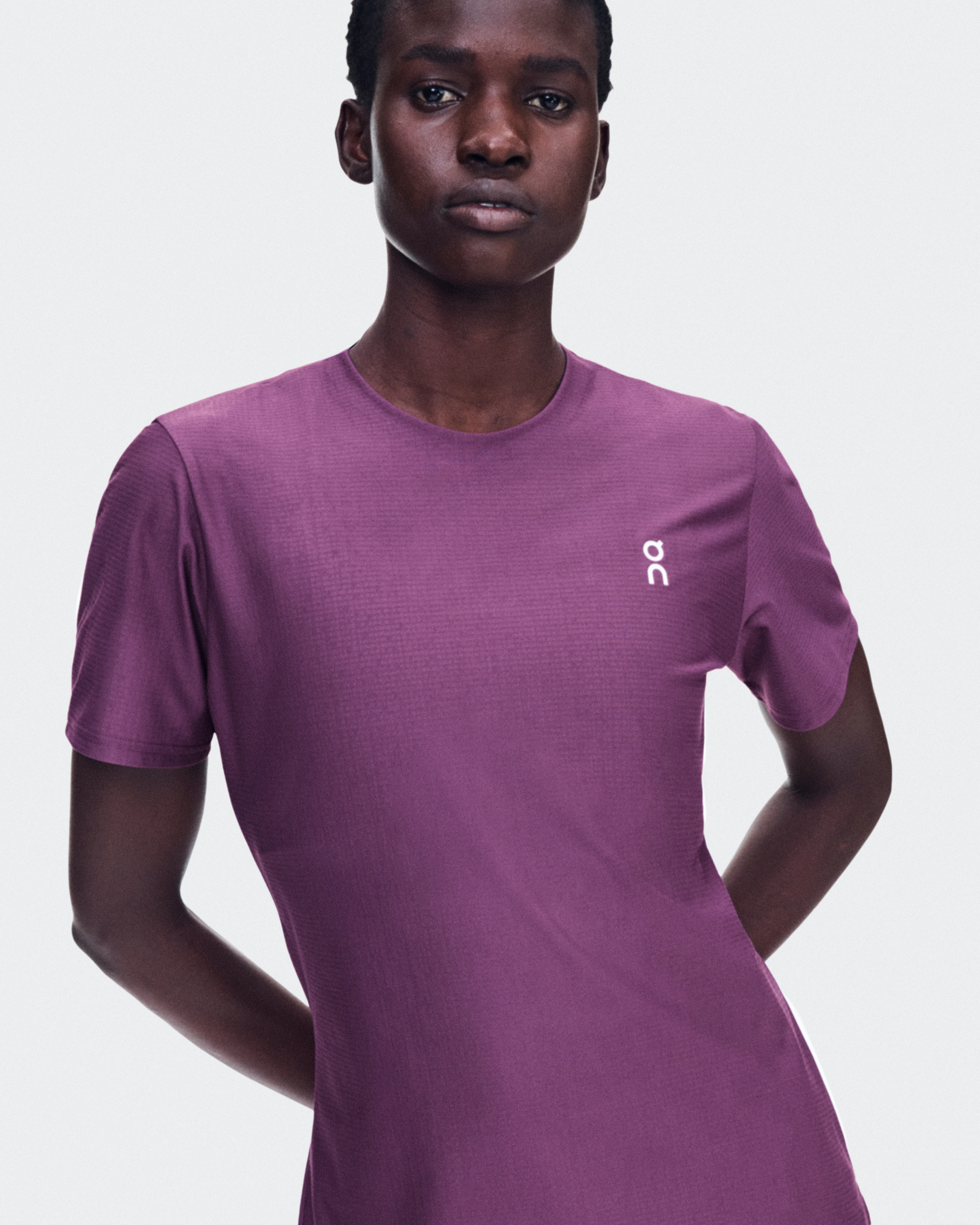 On Court-T Cassis Women Tops and t-shirts