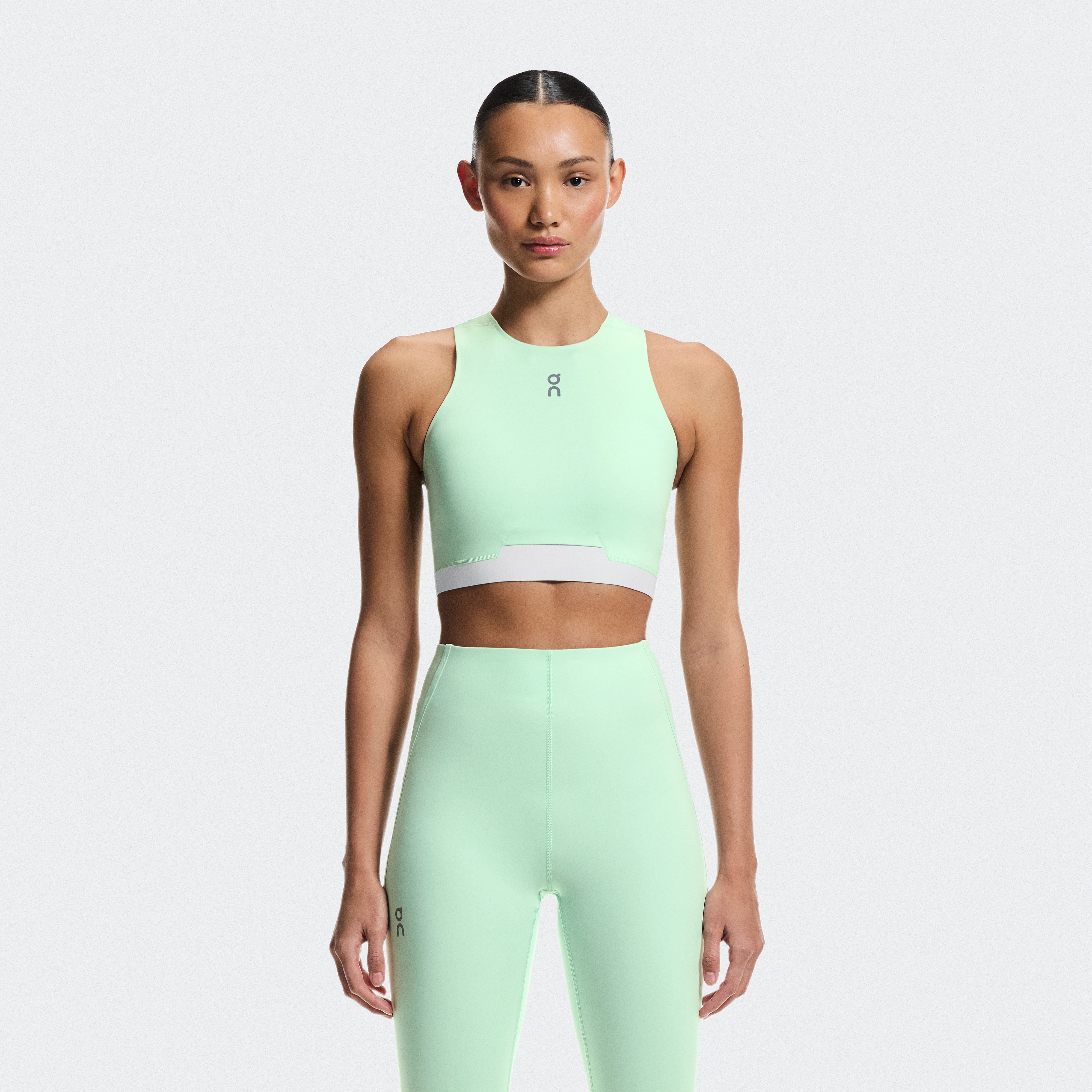 On Train 2-in-1 Crop Creek Women – HIIT, versatile training, 2-in-1 crop Tops and t-shirts