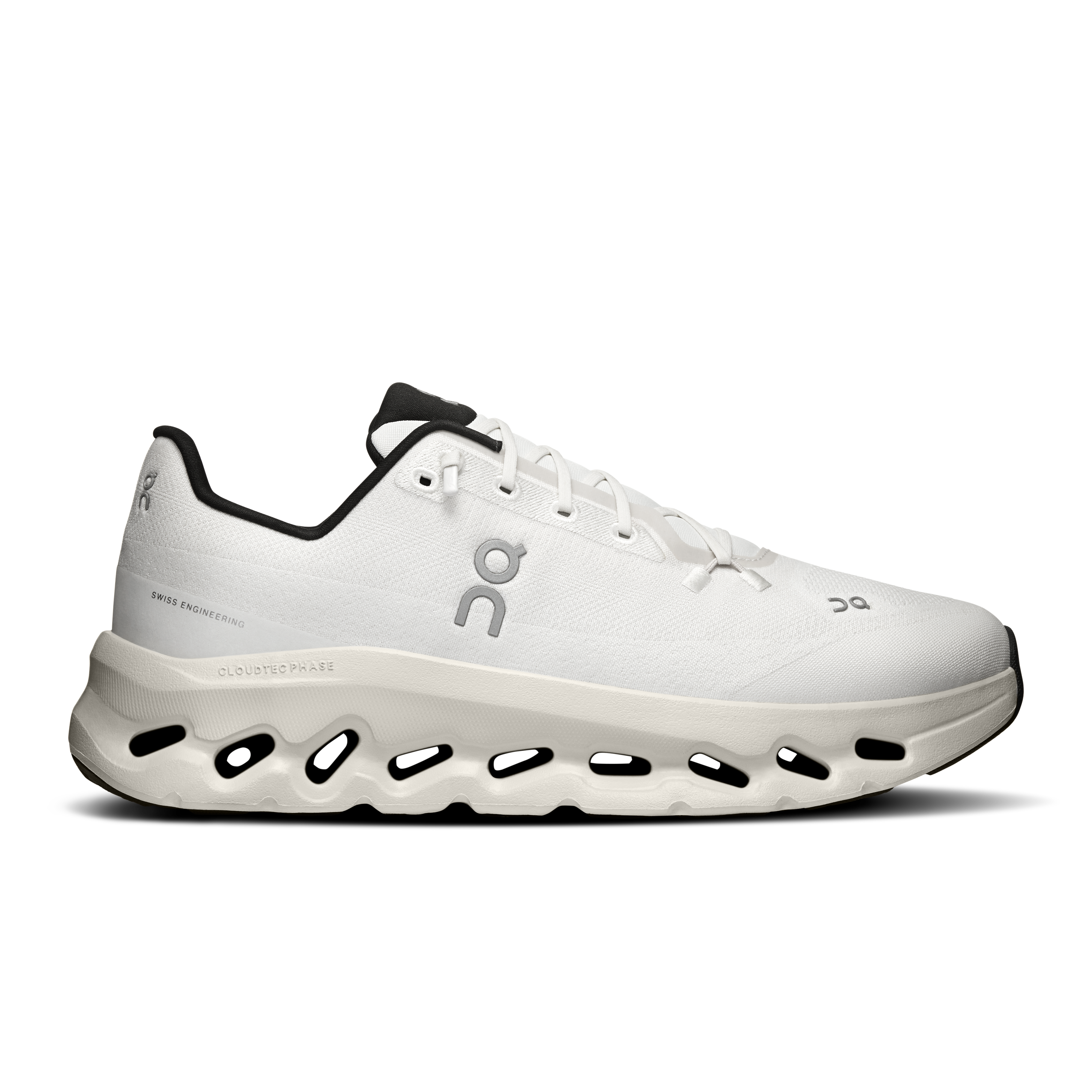 Cloudtilt Lifestyle Shoe in Pearl/Ice