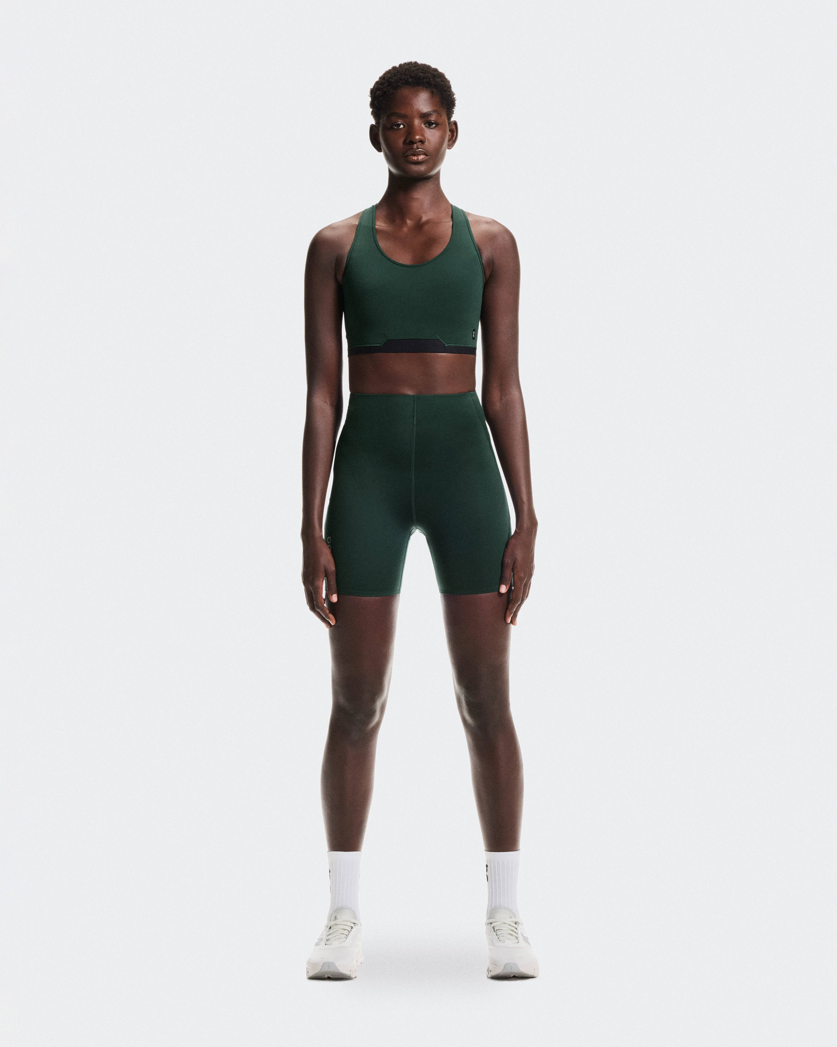 On Train Tights Short Obsidian Women Tights