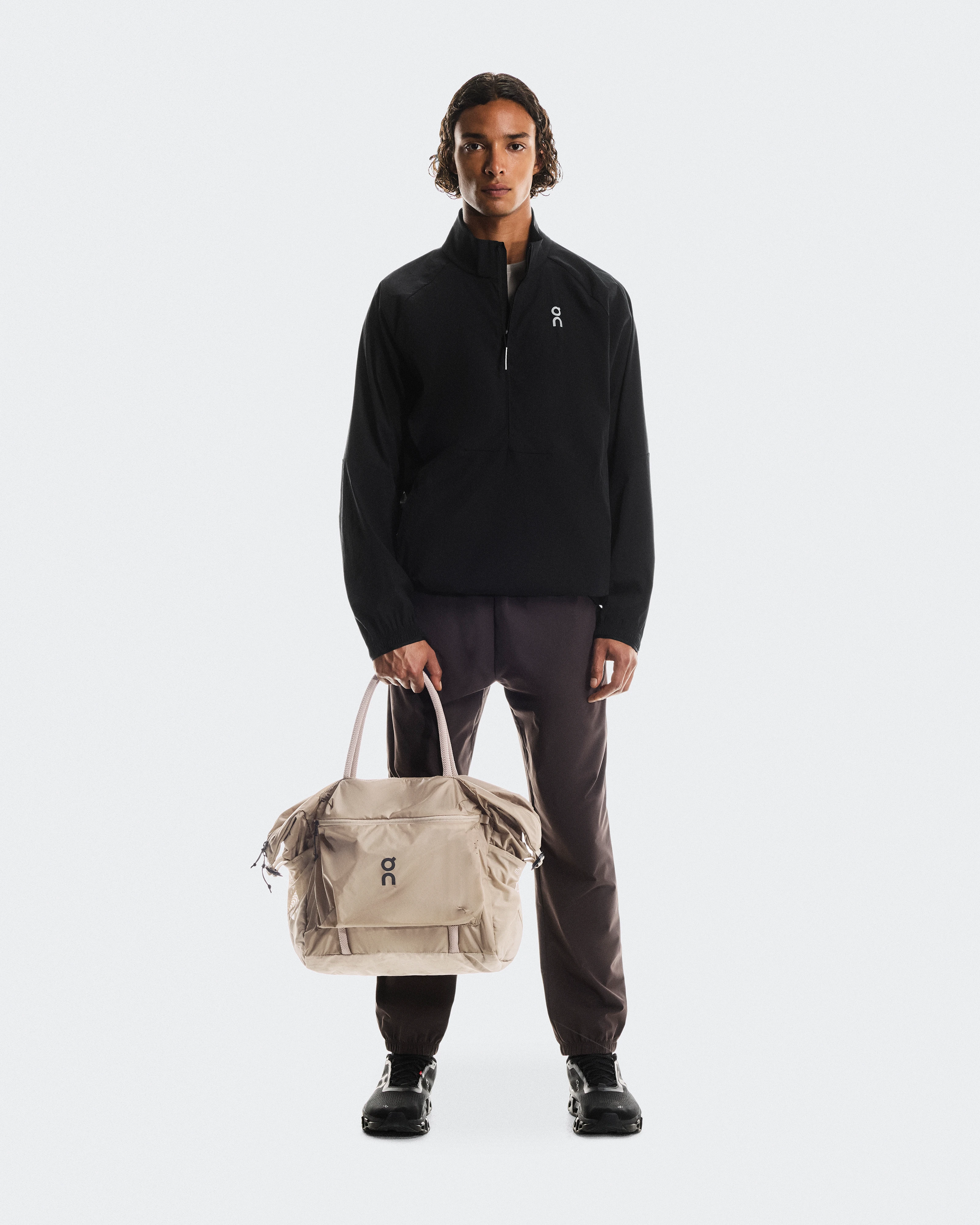 On Track Pack 35L Lite Sand Unisex Bags