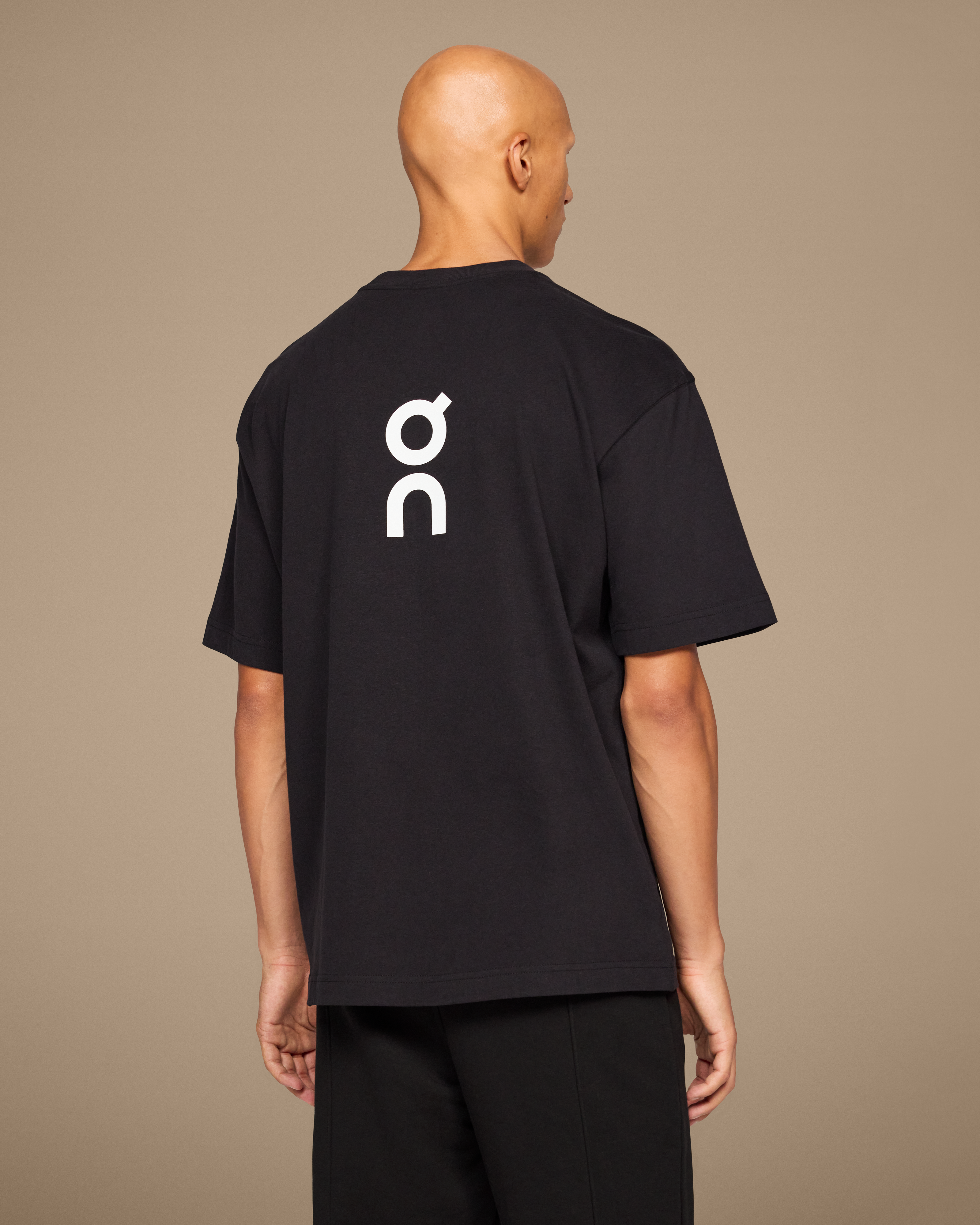 On Club-T Black Men Tops and t-shirts