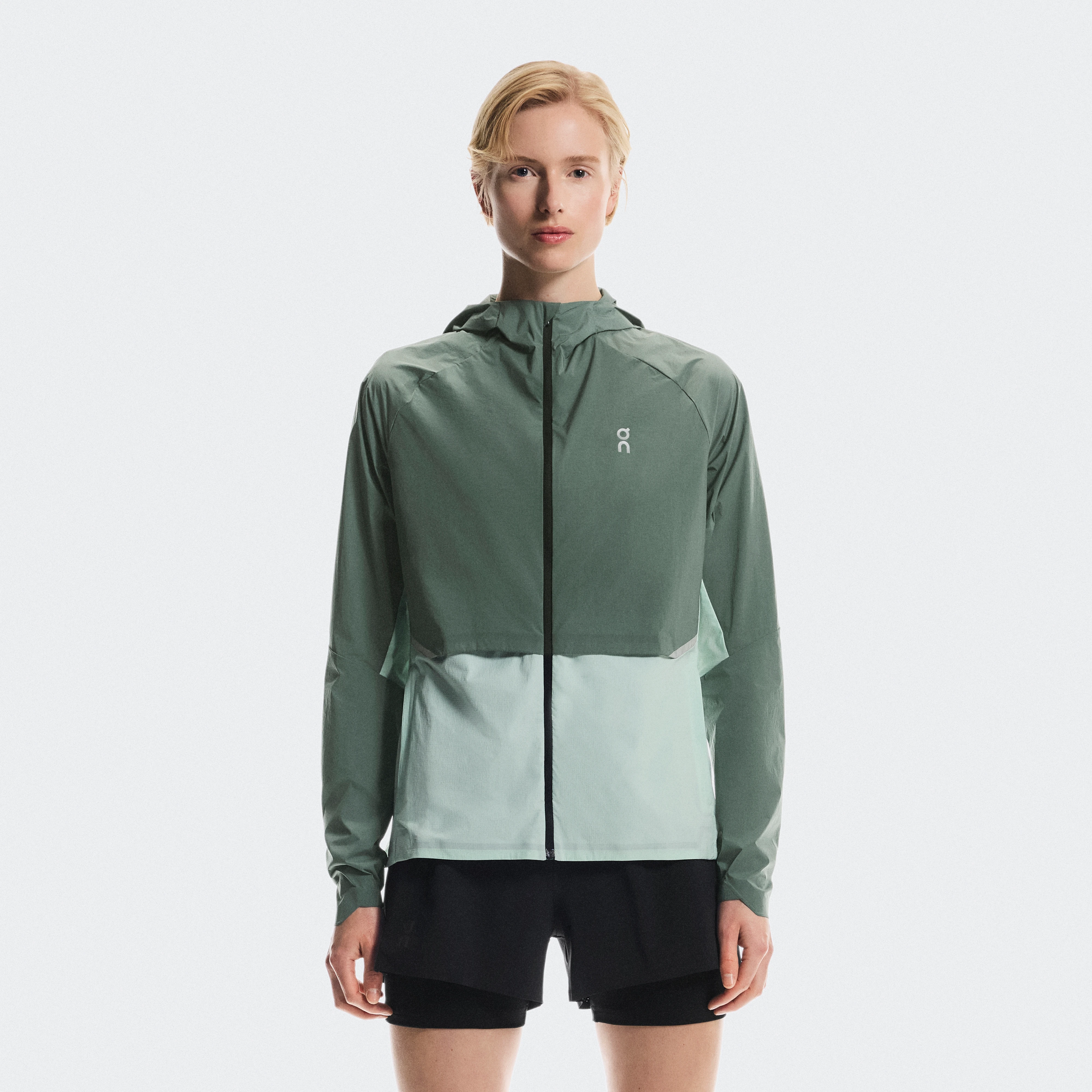 On Core Jacket Olive & Creek Women – Cold weather running, breathable, packable Jackets