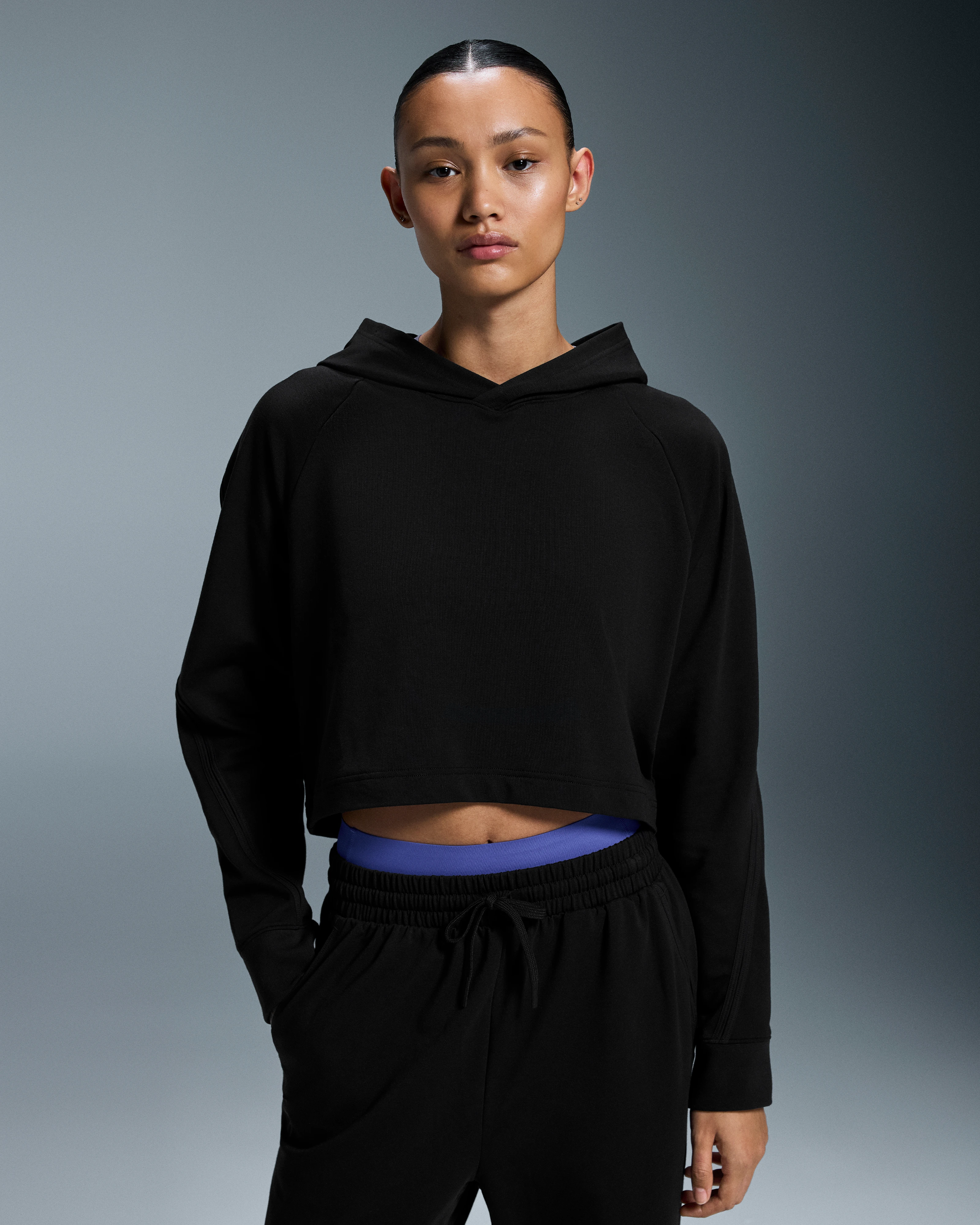 On Studio Hoodie Black Women Hoodies and sweatshirts