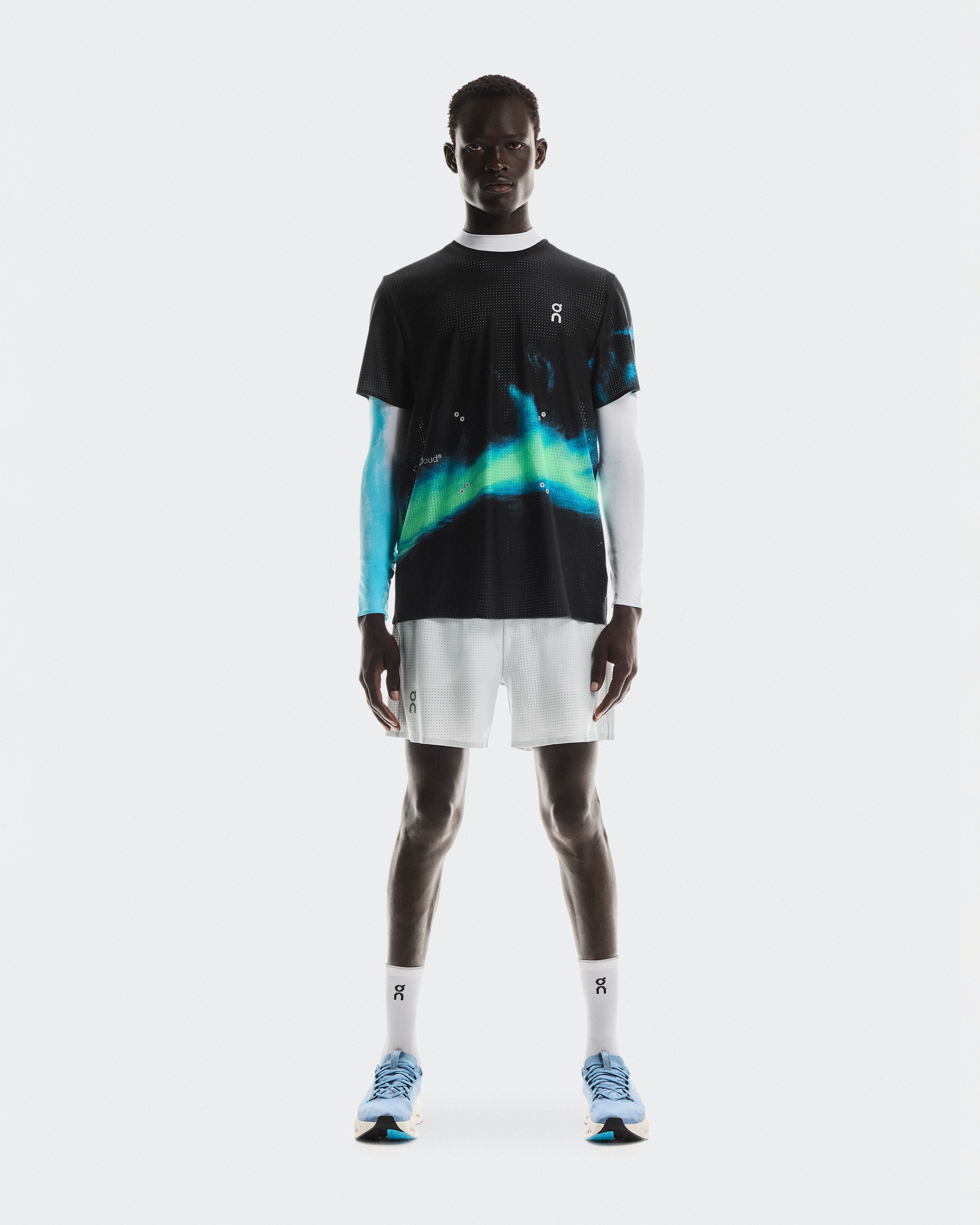 On Pace Mesh Shorts Glacier Men Shorts