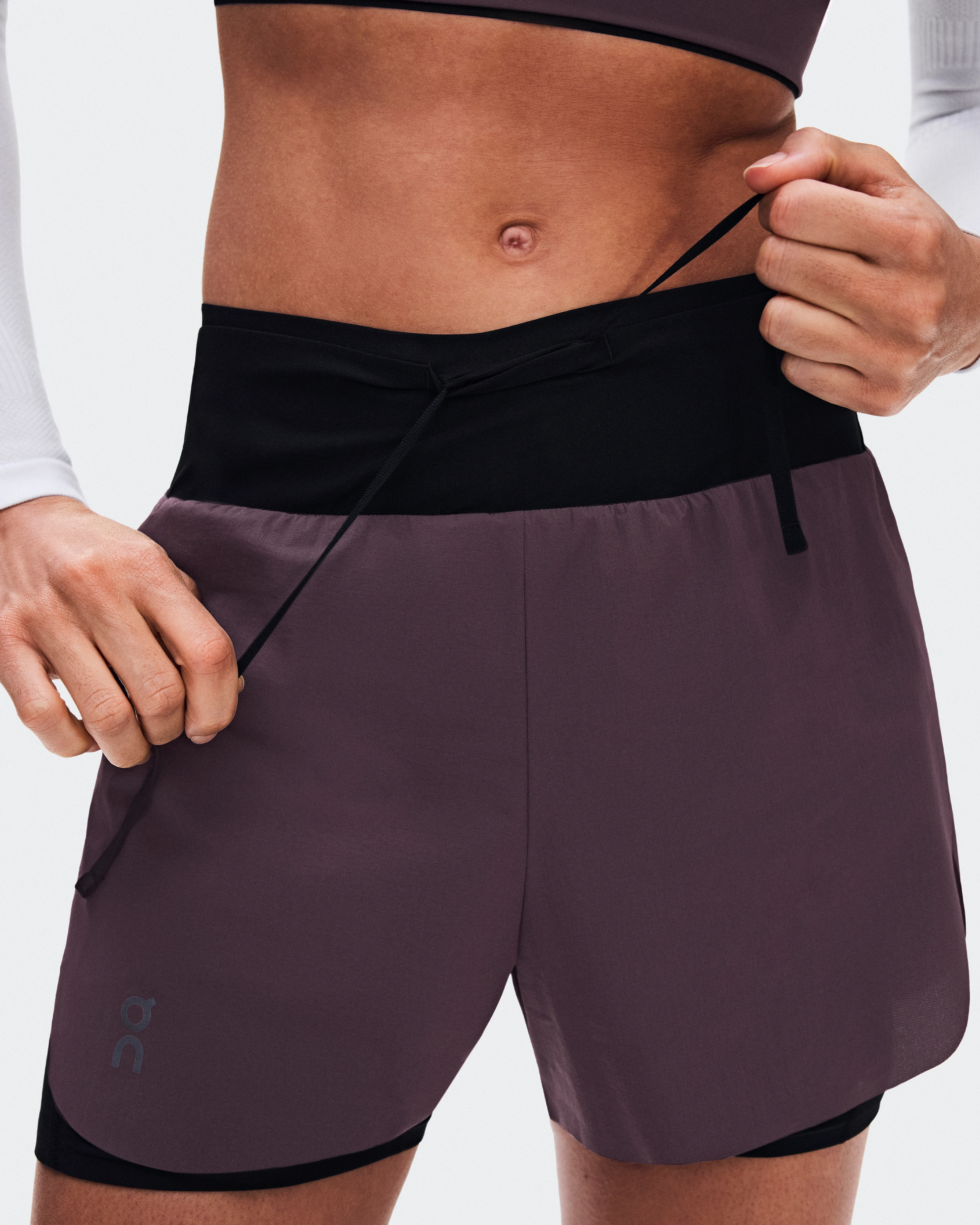 On Zero 2-in-1 Shorts Urchin & Black Women Shorts