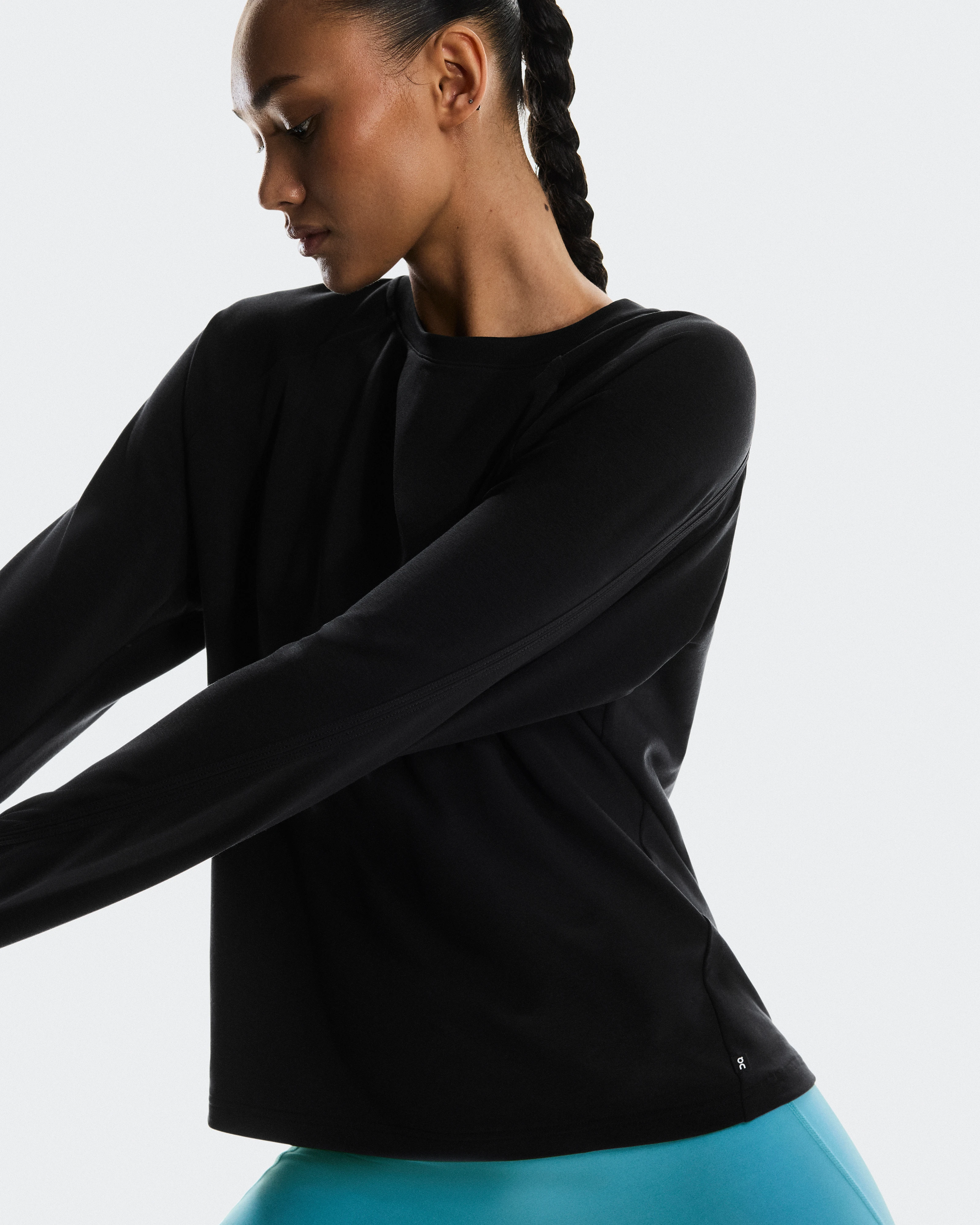 On Studio Crew Black Women Hoodies and sweatshirts