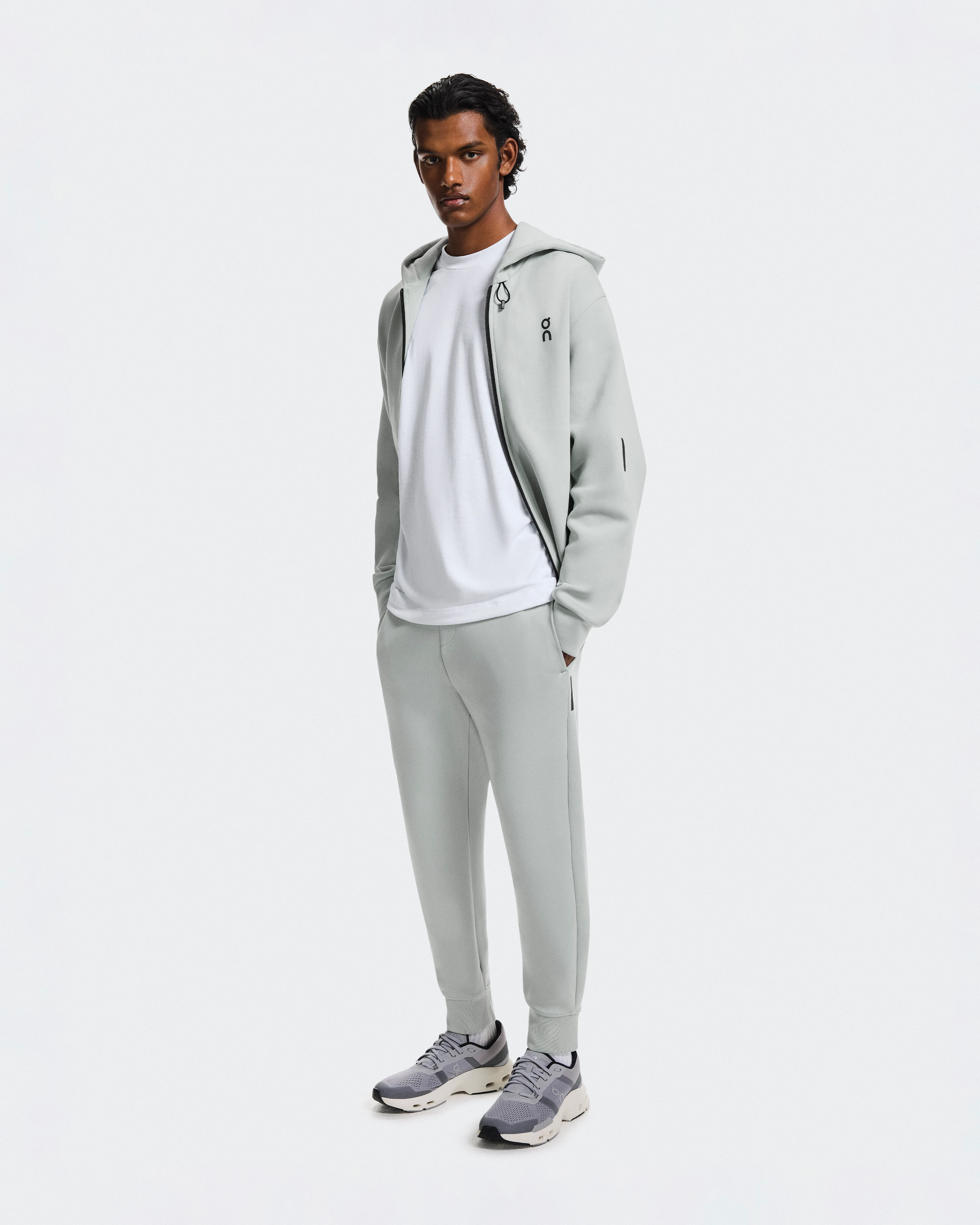 On Focus Tech Sweatpants Mineral Men Pants