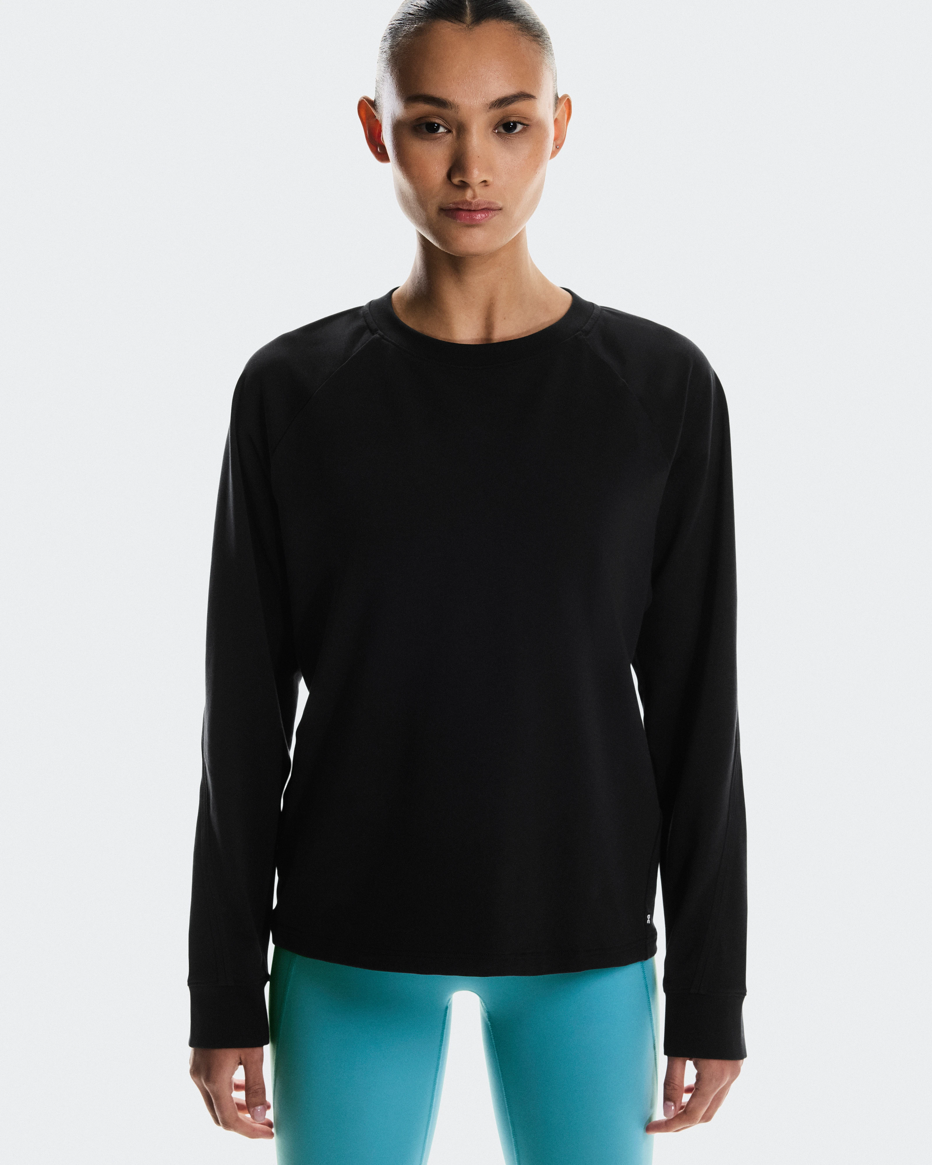 On Studio Crew Black Women Hoodies and sweatshirts