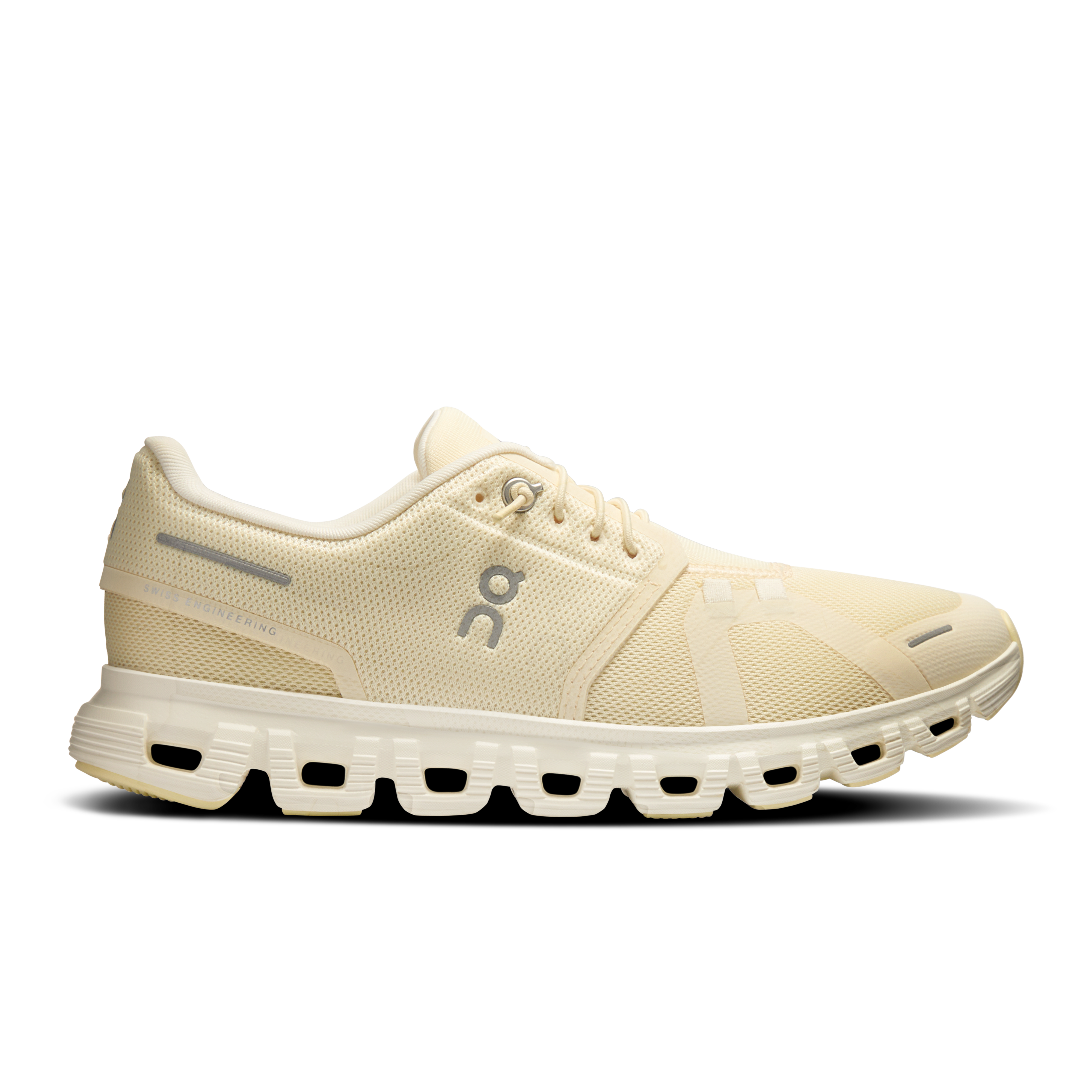 Cloud 6 Lifestyle Shoe in Castor/Ivory