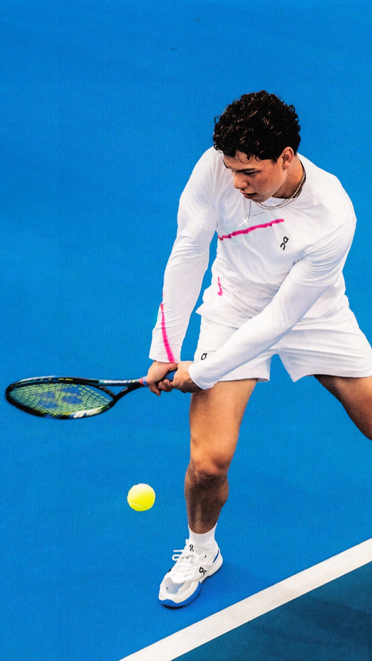 Ben Shelton uses the tennis forehand swing to return the ball.
