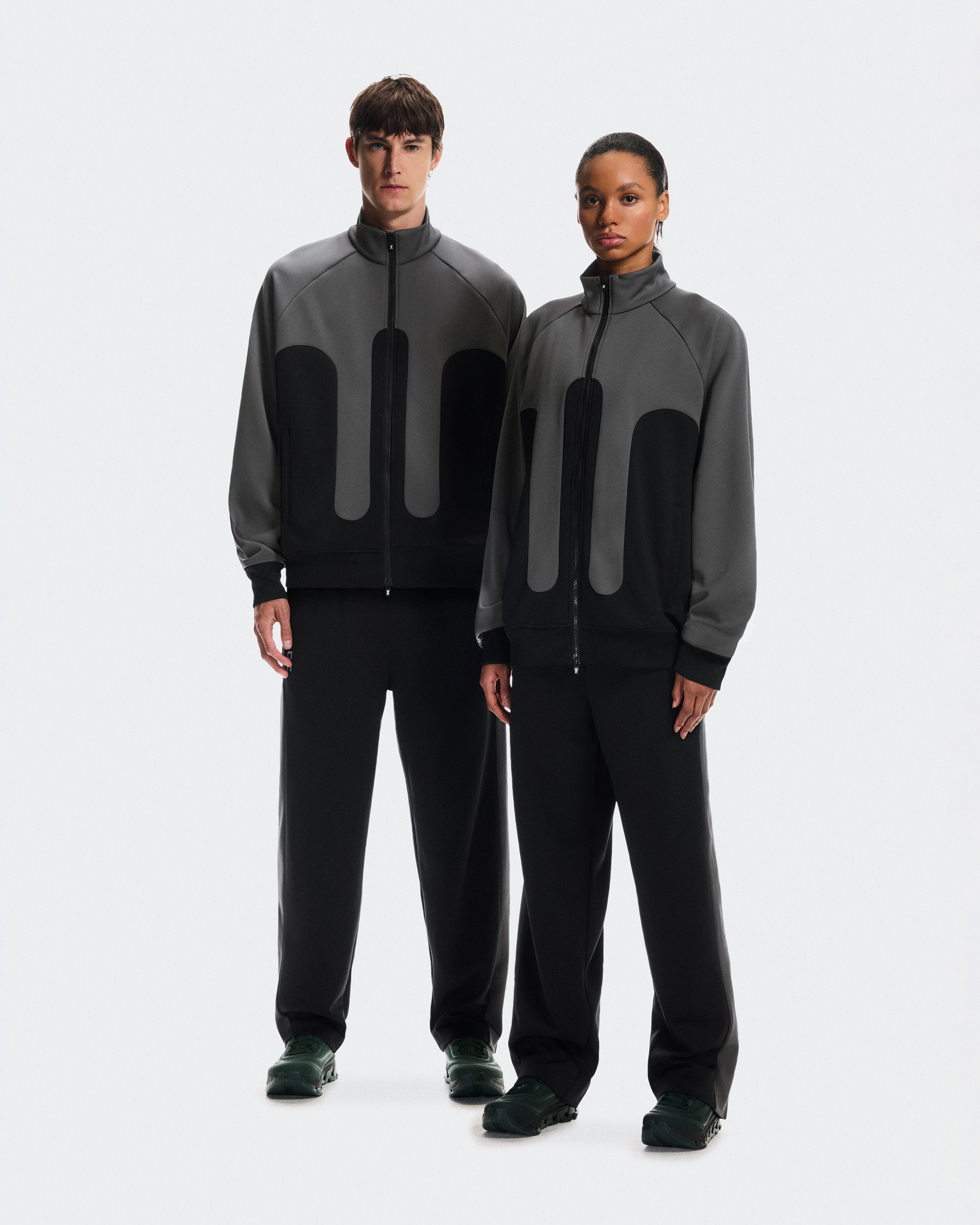 On Track Pants IKON Black & Eclipse Unisex Pants