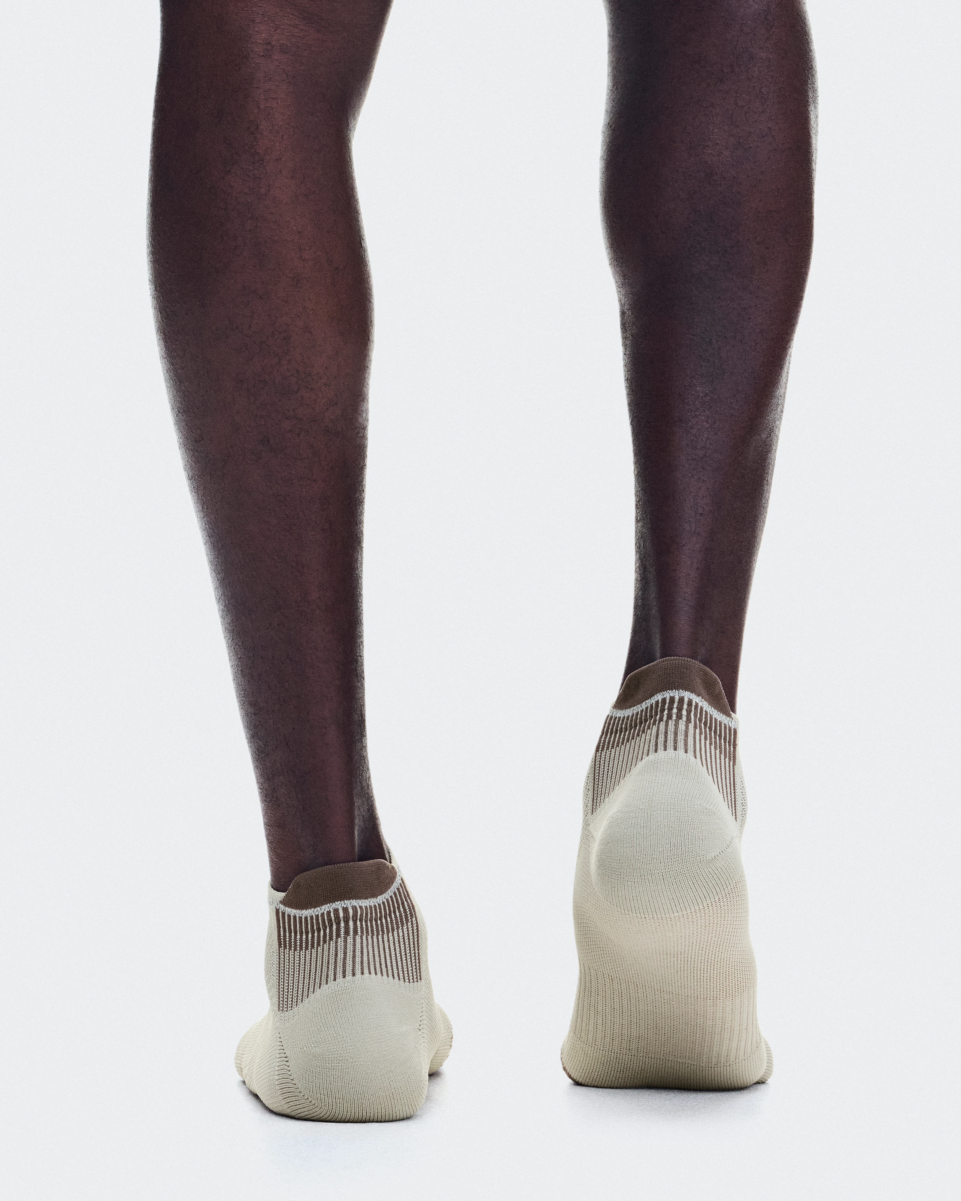 On Performance Run Sock Low Brume & Clove Unisex Socks