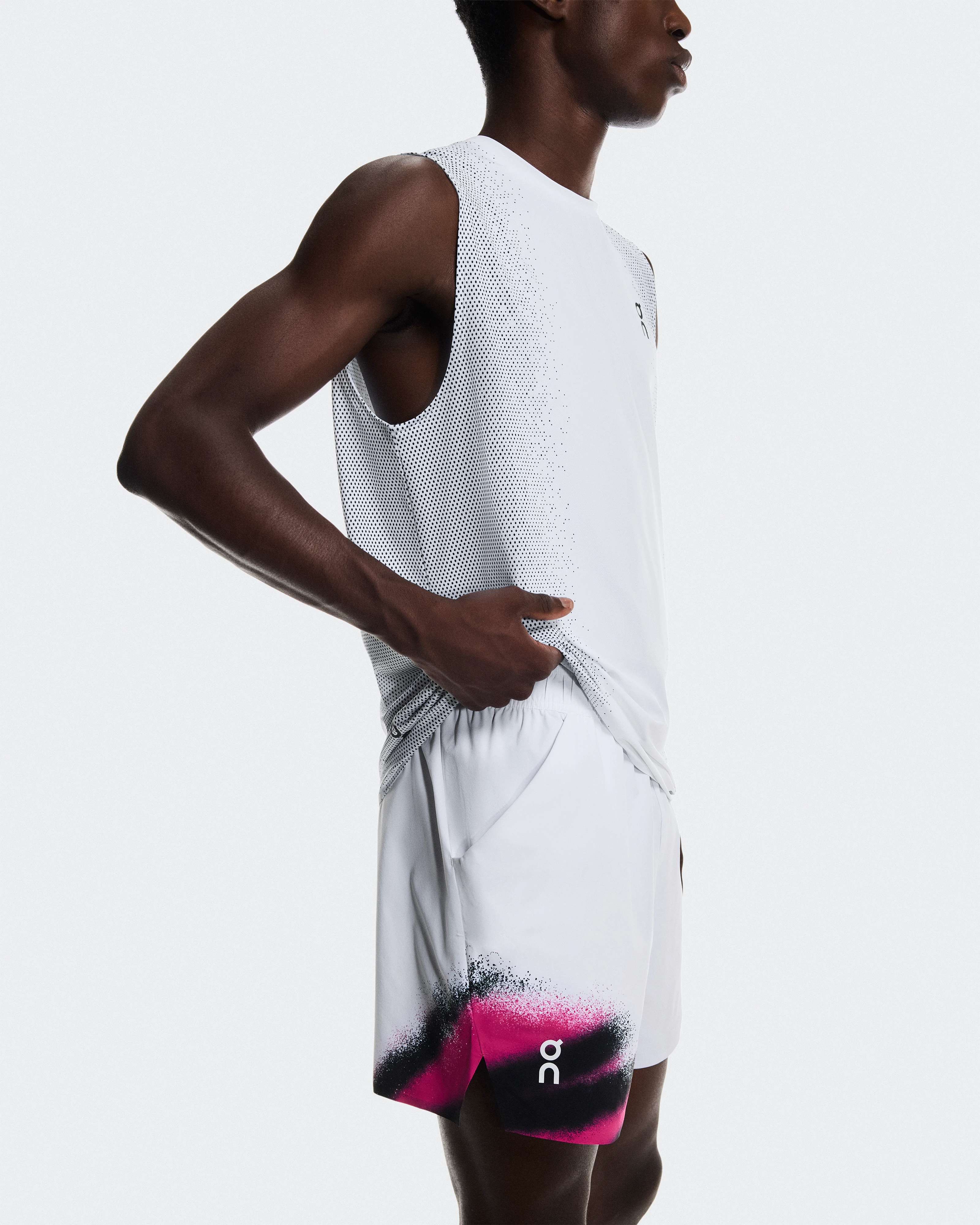 On Court Shorts White & Black Men Shorts