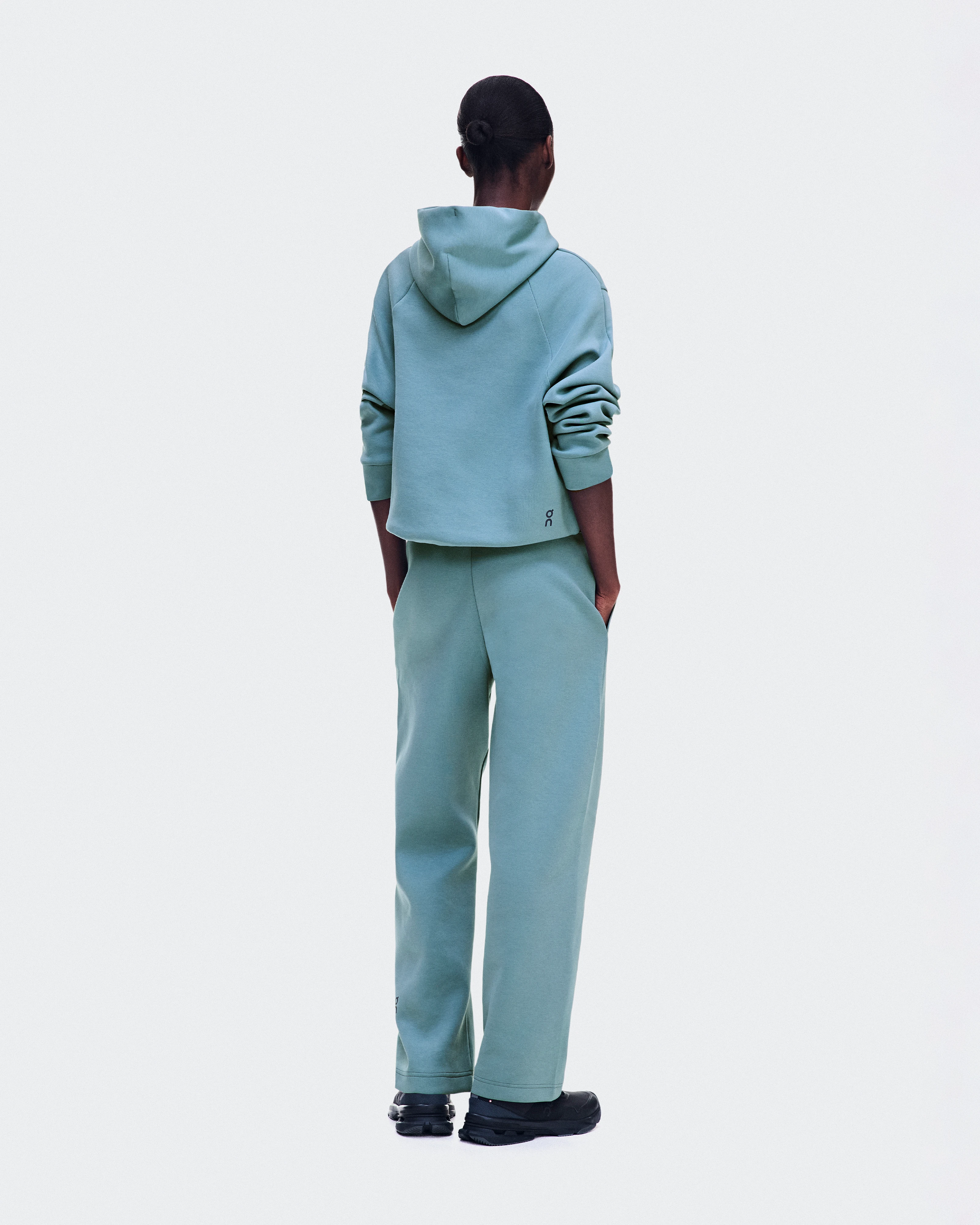 On Focus Tech Hoodie Agave Women Hoodies and sweatshirts