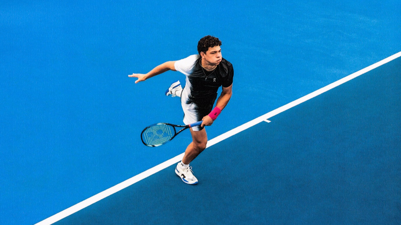 Ben Shelton simulates a real tennis match during practice to improve his mental toughness.