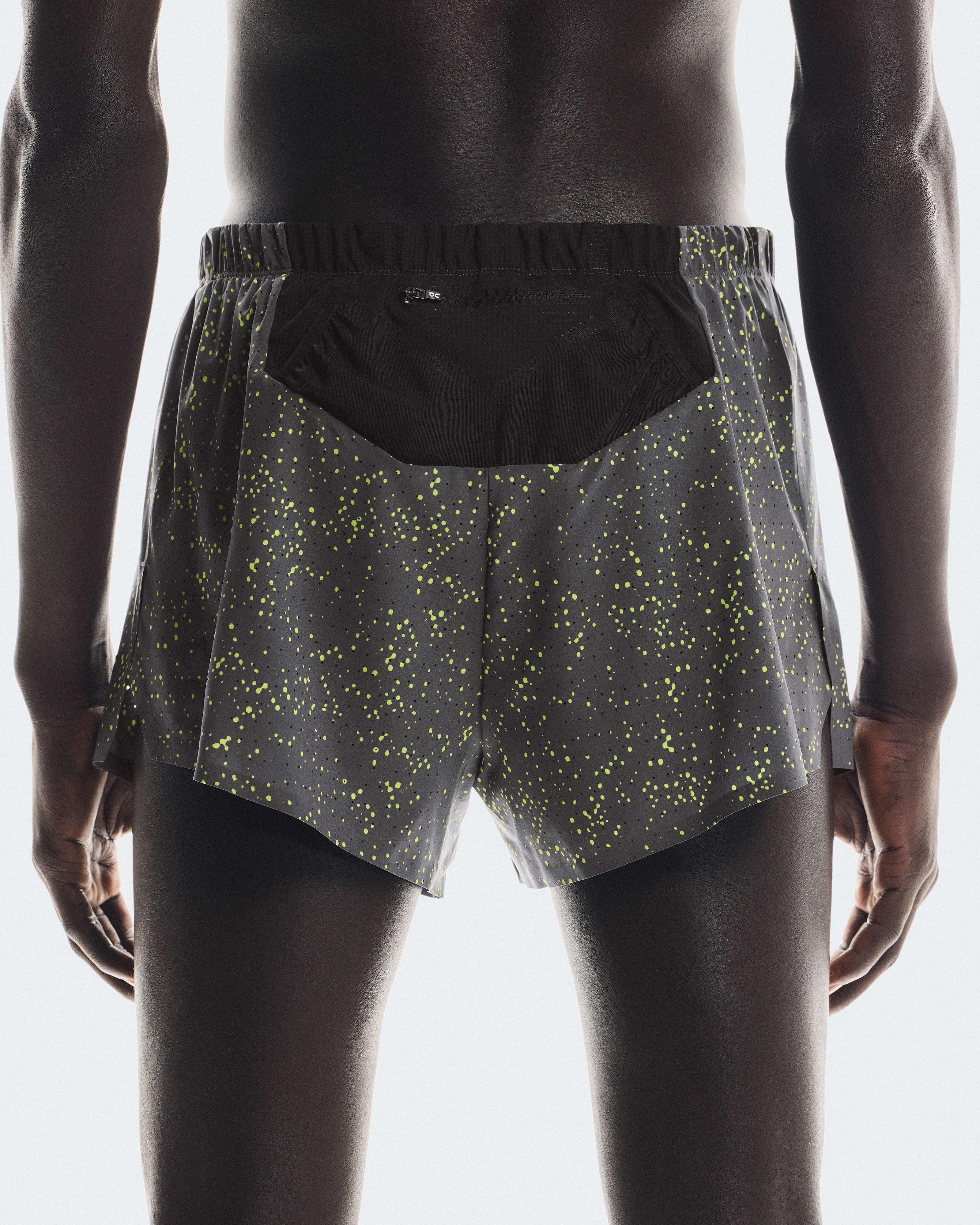 On Race Shorts Iron Men Shorts