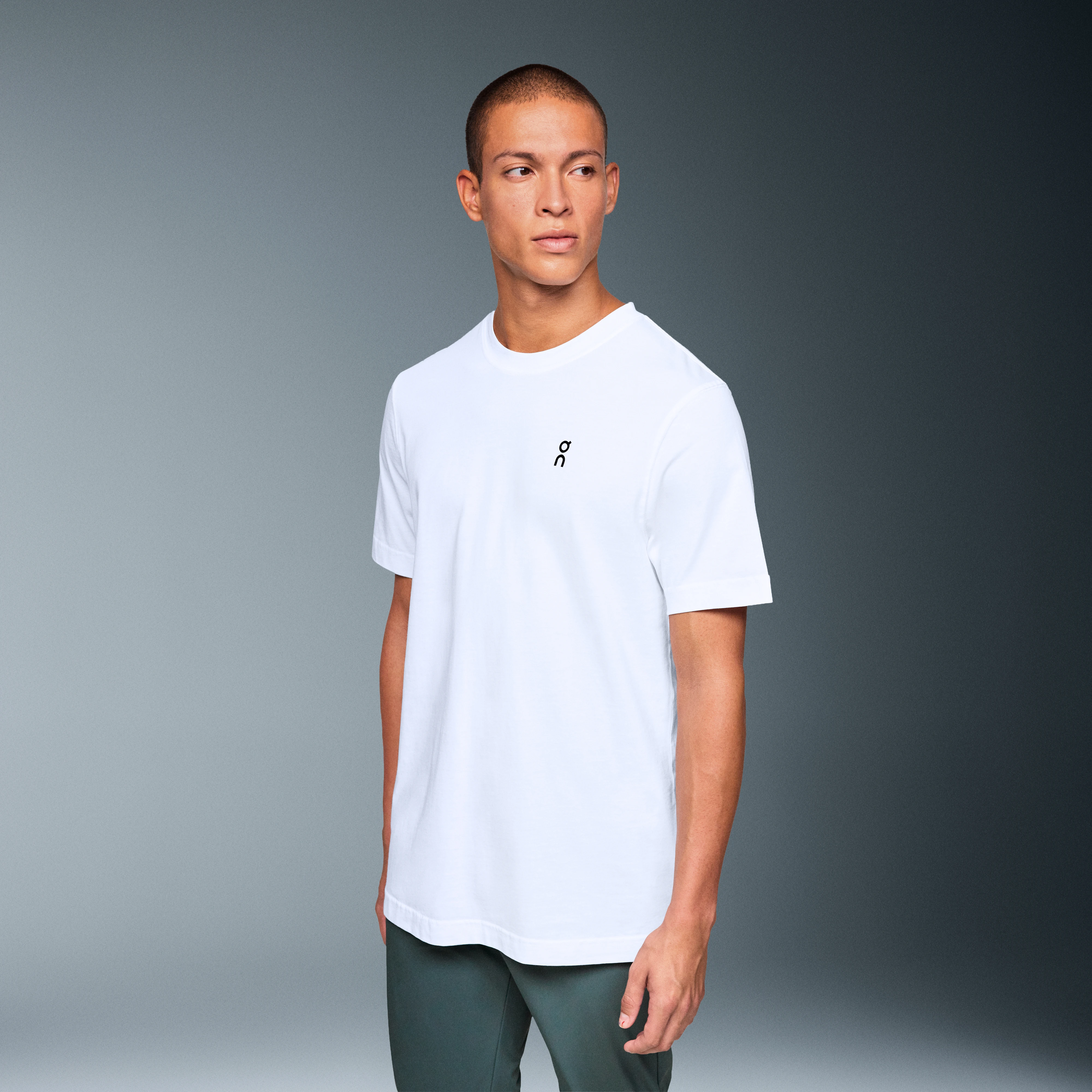 On Graphic-T White Men – 24/7 comfort, recovery, all-day wear Tops and t-shirts