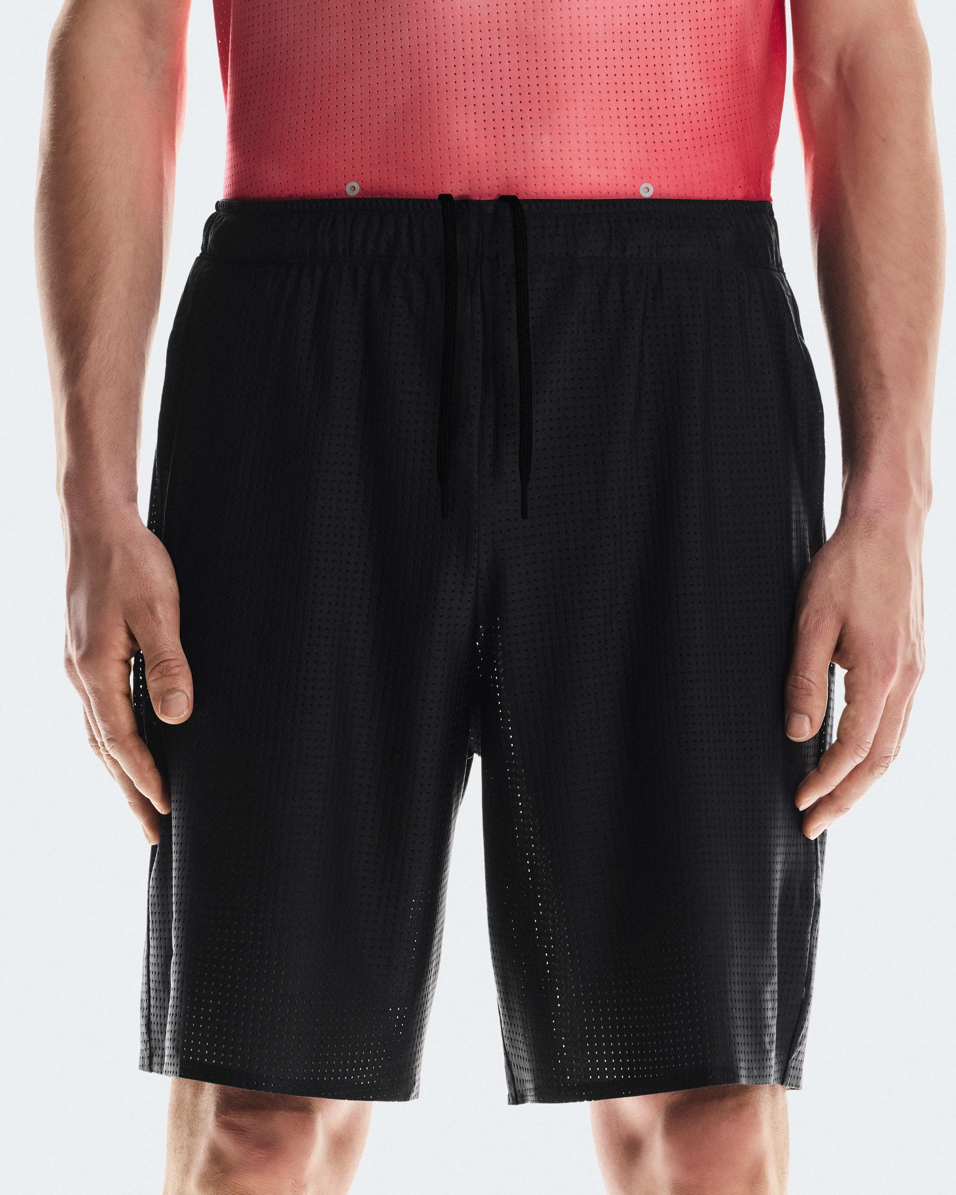 On Pace Mesh Shorts Black Men Shorts