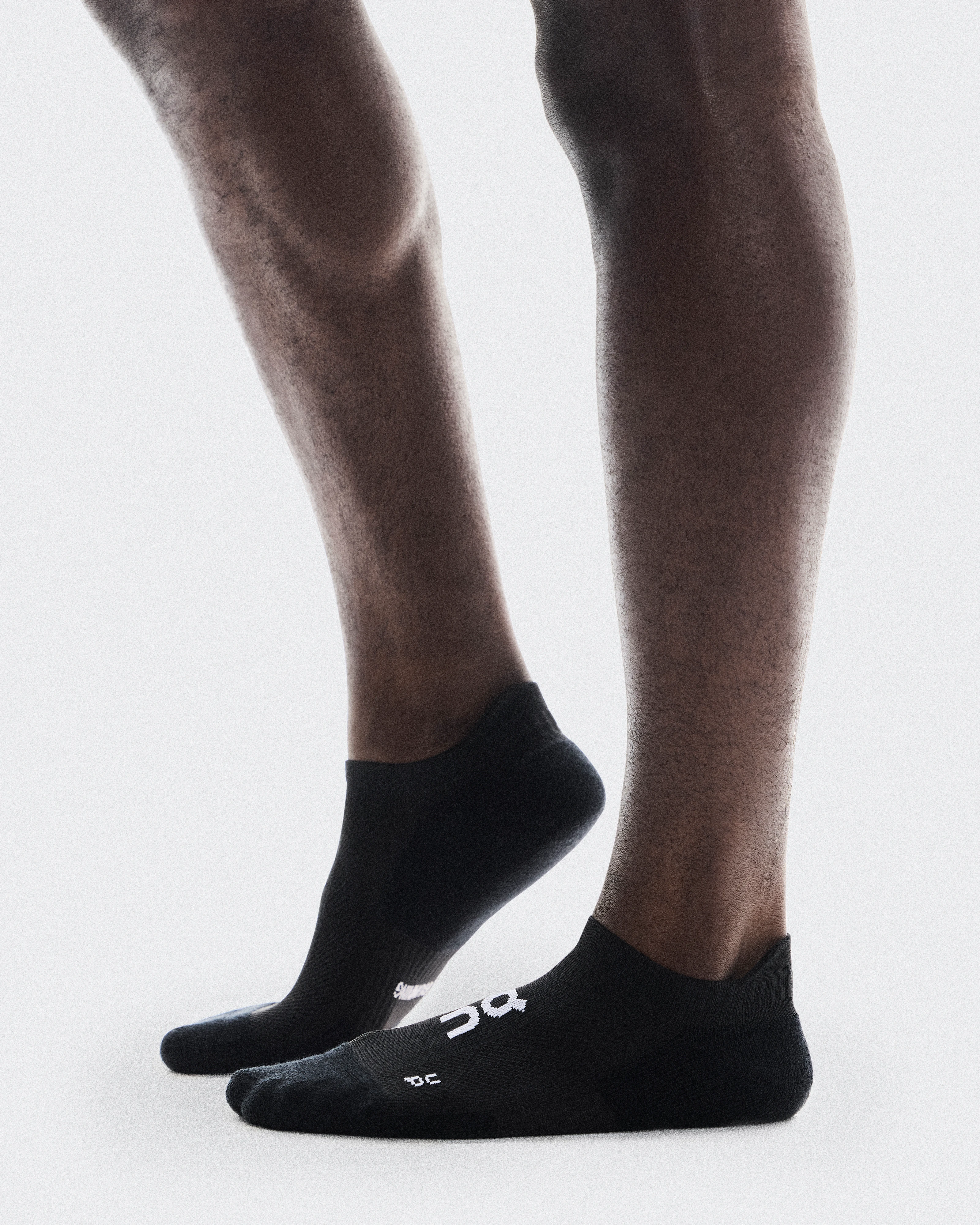 On Core Run Sock Low 2P Black Unisex Socks