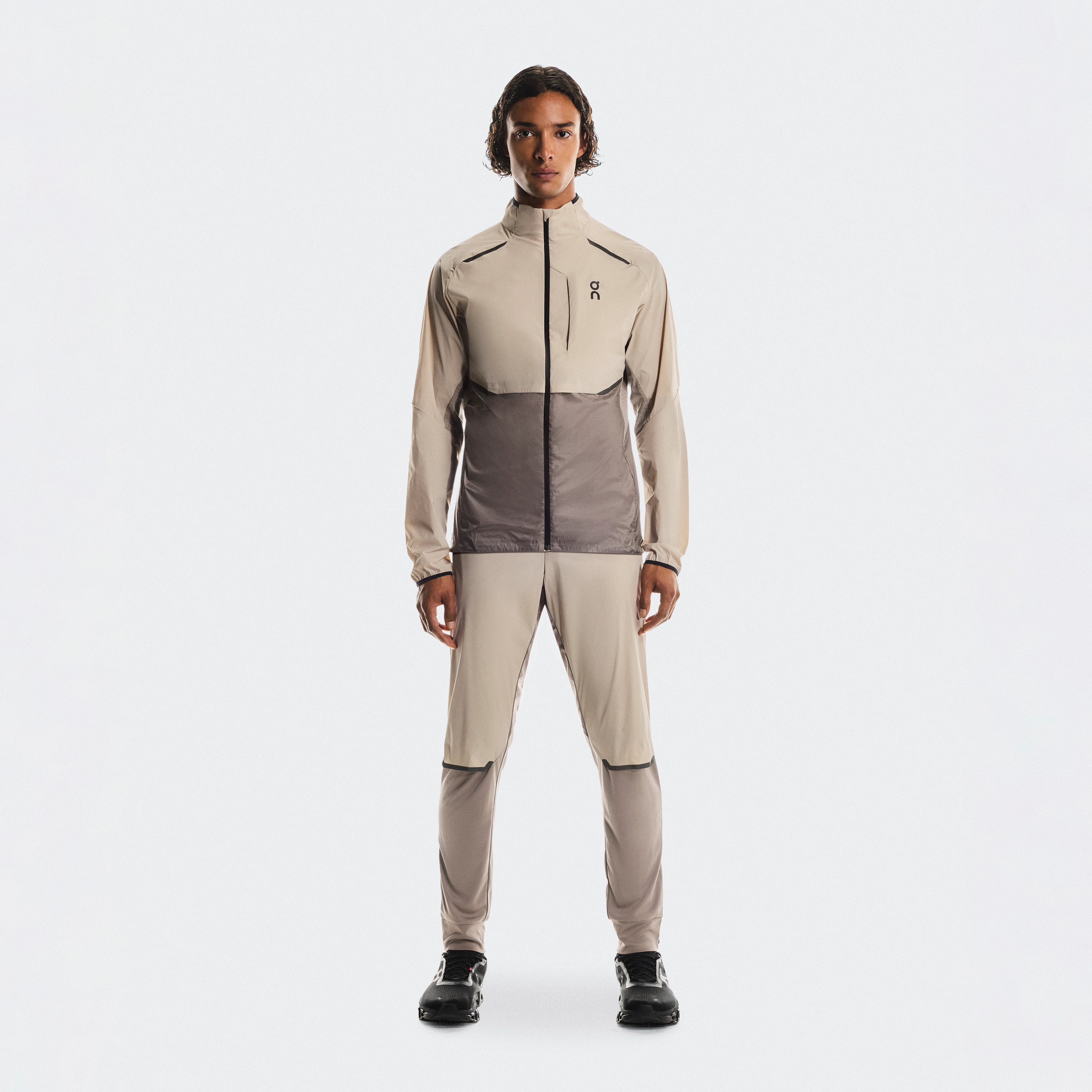 On Weather Pants Desert & Cinder Men – Cold-weather runs, breathable, adjustable details Pants